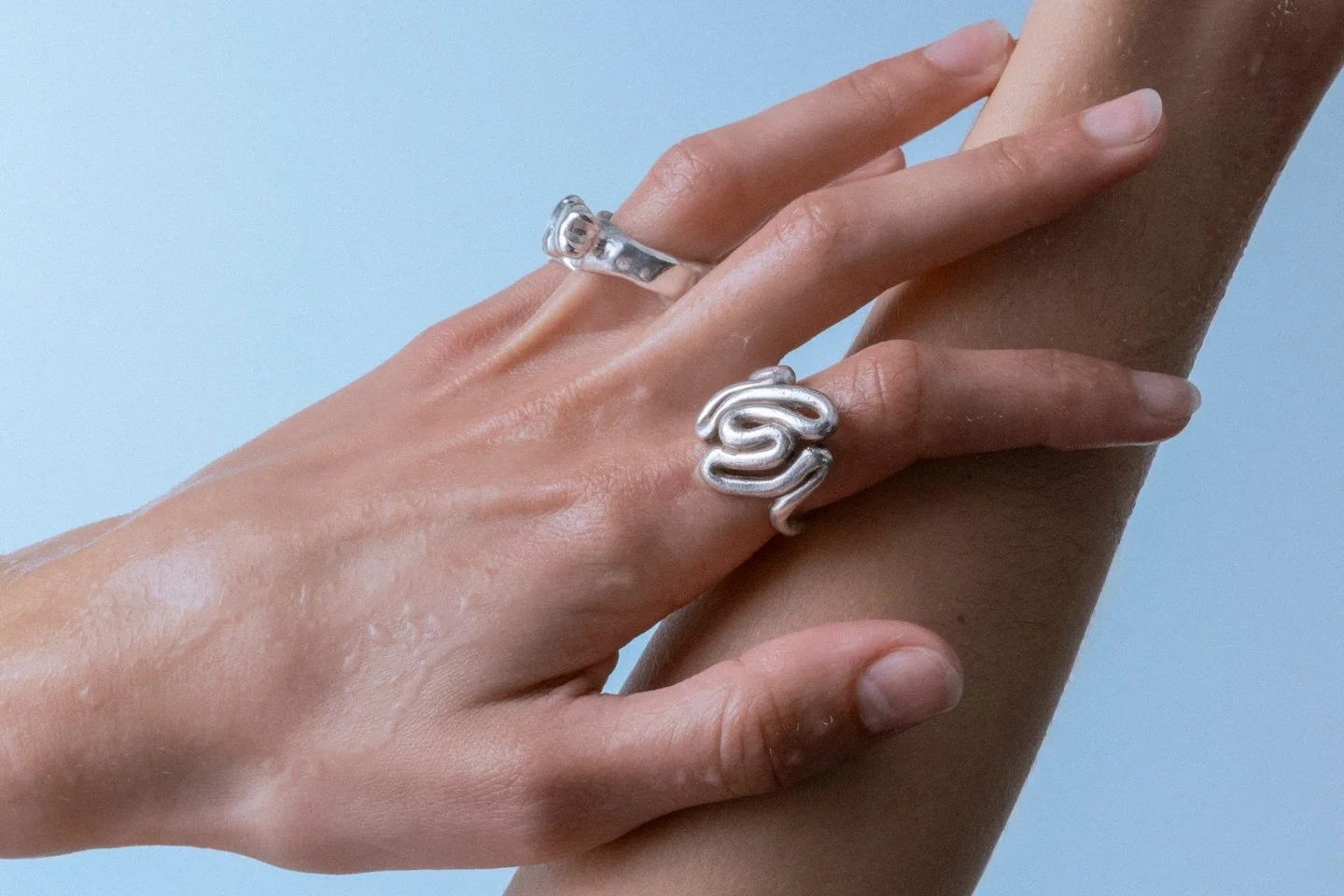 Thank you to everyone who came today for our soft opening!!
(And also everybody who supports handmade design, means the world to us) 🤍
Tomorrow you can visit us from 10am on!

📷 @bennoahsieber