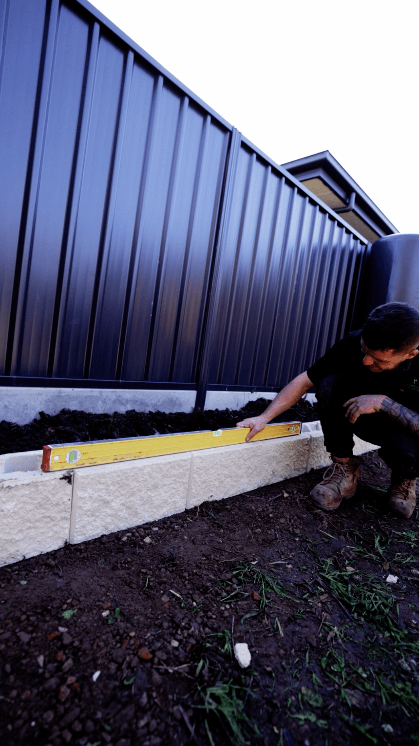 Levelling-Retaining-Wall.png