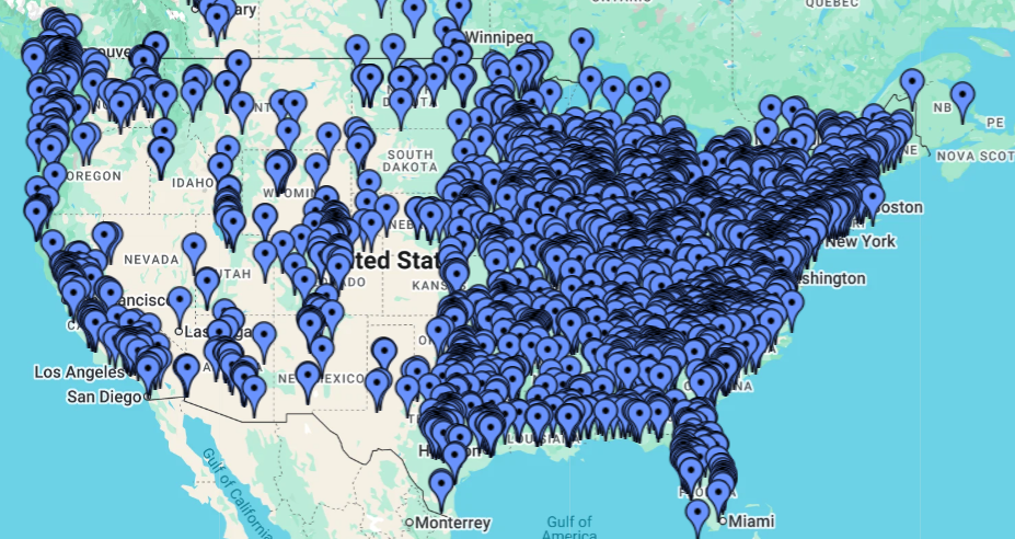 A map of the united states that has markers indicating locations of little free pantries. The map has thousands of markers, with the majority of them existing on the eastern portion of the United States and on the edge of the West coast.