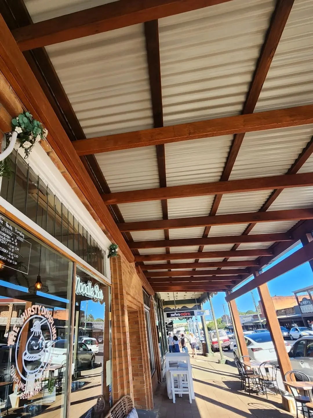 4. Hyde Street, Bellingen. Scaffold came down yesterday on this replacement awning, bringing some new life and charm to the building! A few finishing touches left to go but it's looking pretty good.

Check it out if you are visiting @thethirstydumpli