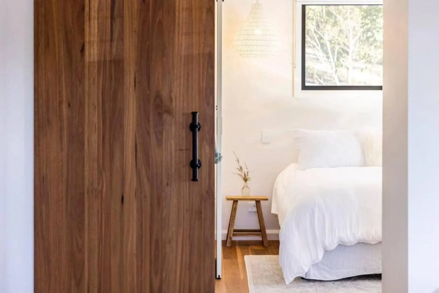 8. Creating homely spaces 🤍

@poolhouse.bellingen

#whiddonconstructions #whiddonconstructionsbellingen #bellingenbusiness #bellingenbuilder #bellingen #bellingenshire #coffscoast #coffsbuilder #unique #quality #residential #builder #bedroomgoals #b