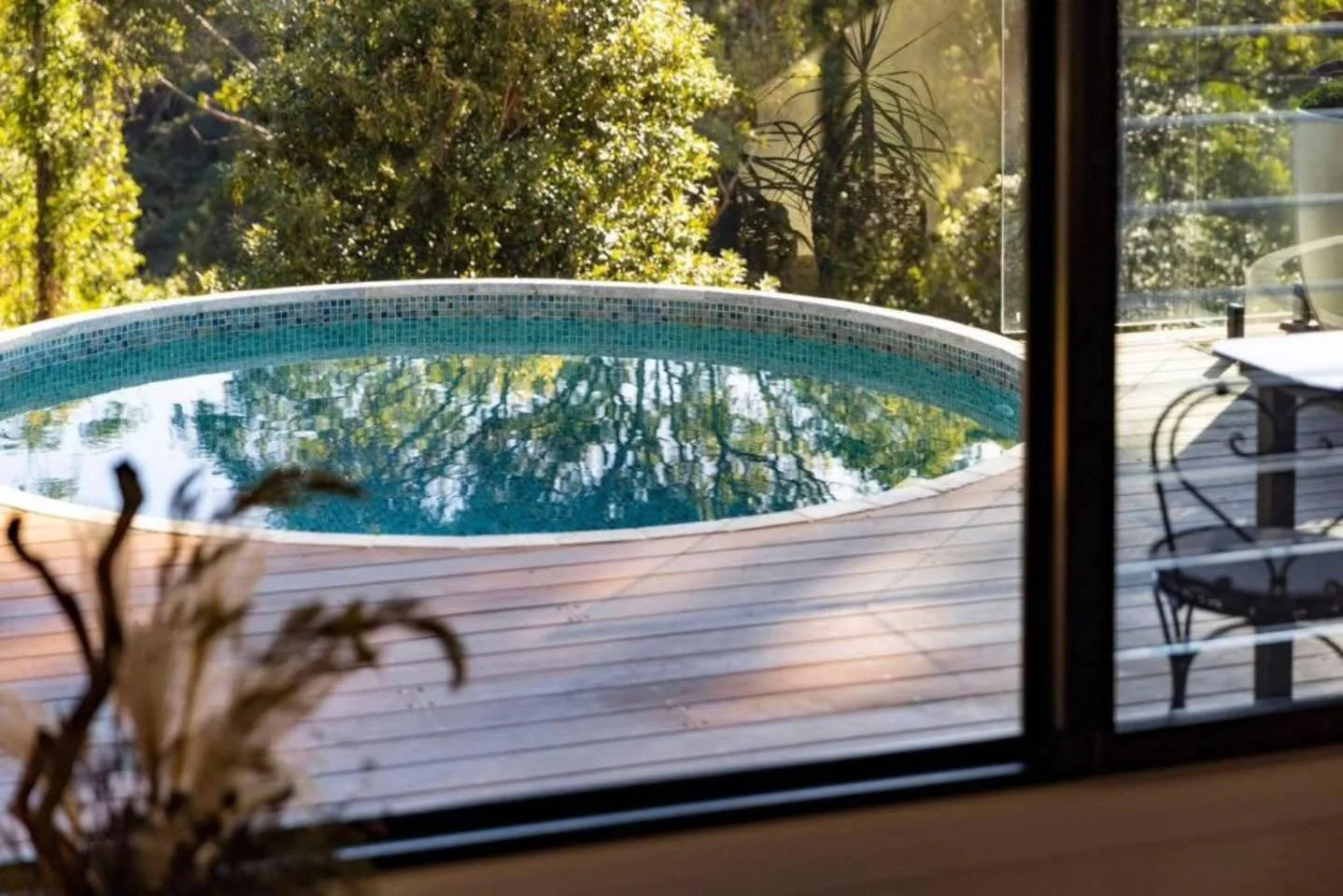 14. The place where a Sunday is best spent 💦🍃☀️

One of our favourite creative builds turned this concrete tank into the sweetest plunge pool
@poolhouse.bellingen

#whiddonconstructions #whiddonconstructionsbellingen #bellingenbusiness #bellingenbu