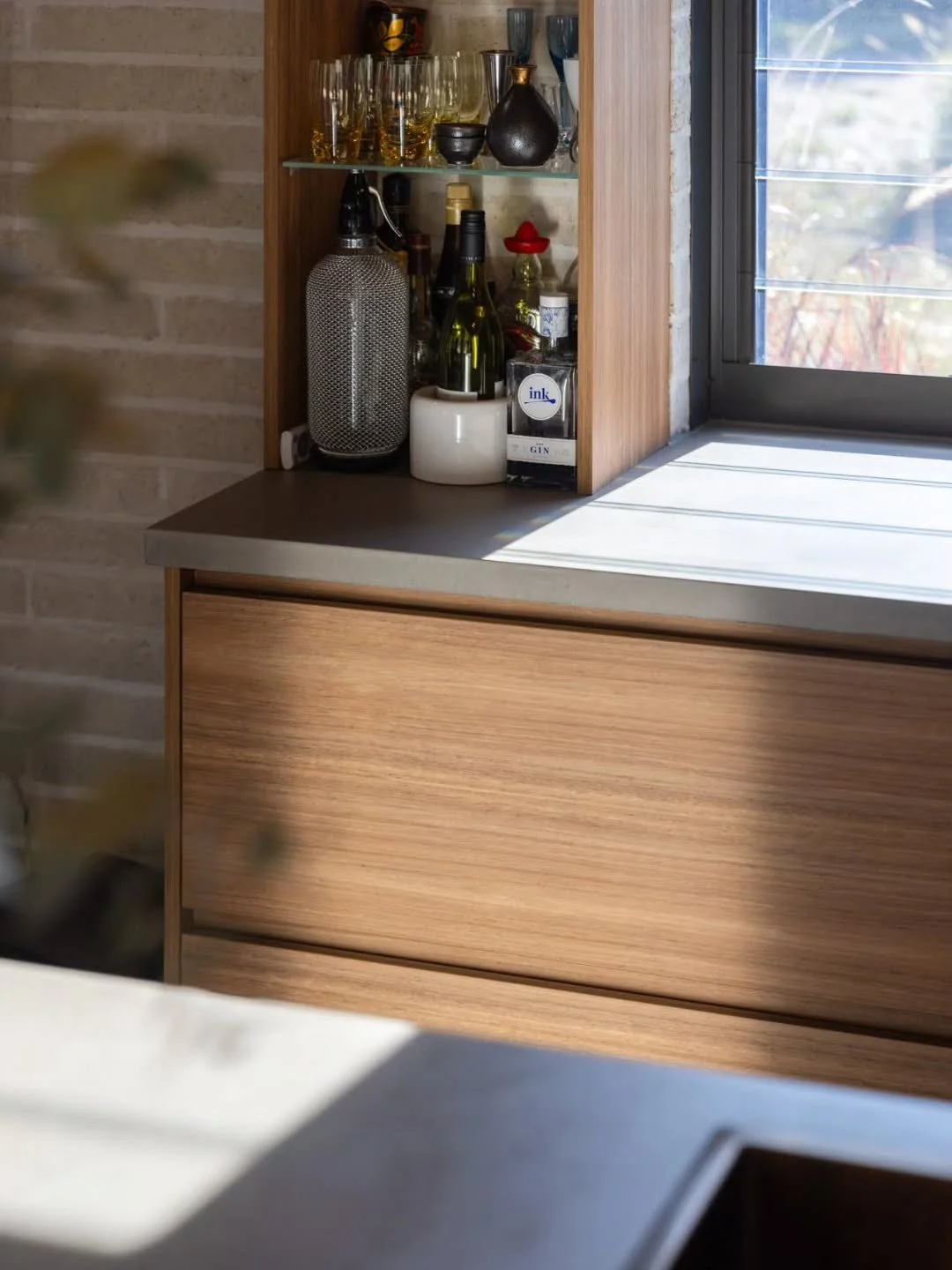 16. It's all in the details ✨

@sawtell_kitchens

#whiddonconstructions #whiddonconstructionsbellingen #bellingenbusiness #bellingenbuilder #bellingen #bellingenshire #coffscoast #coffsbuilder #unique #quality #residential #builder #kitchendesign #ki