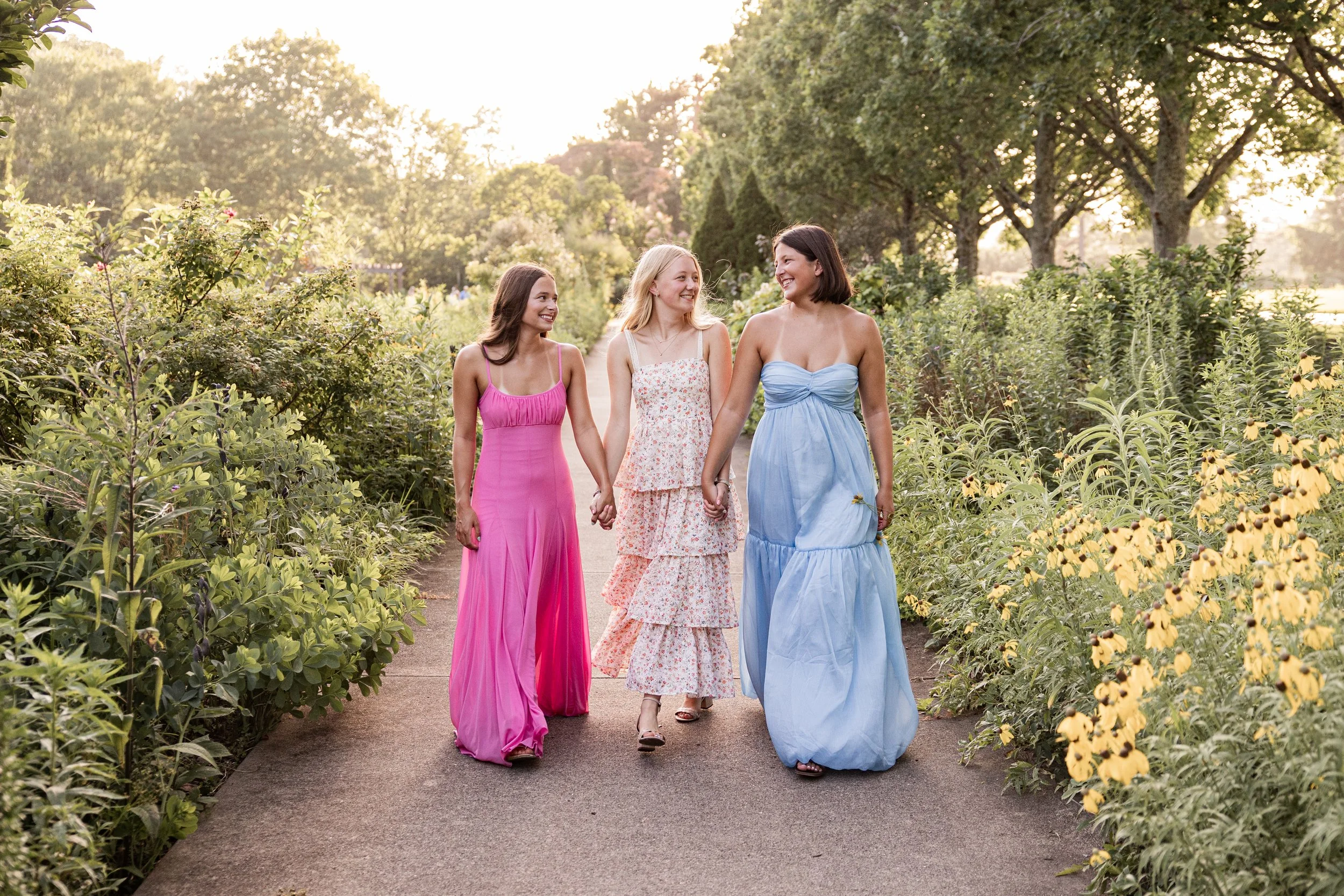 Ella,Ava,Jocey_Senior27-49.jpg
