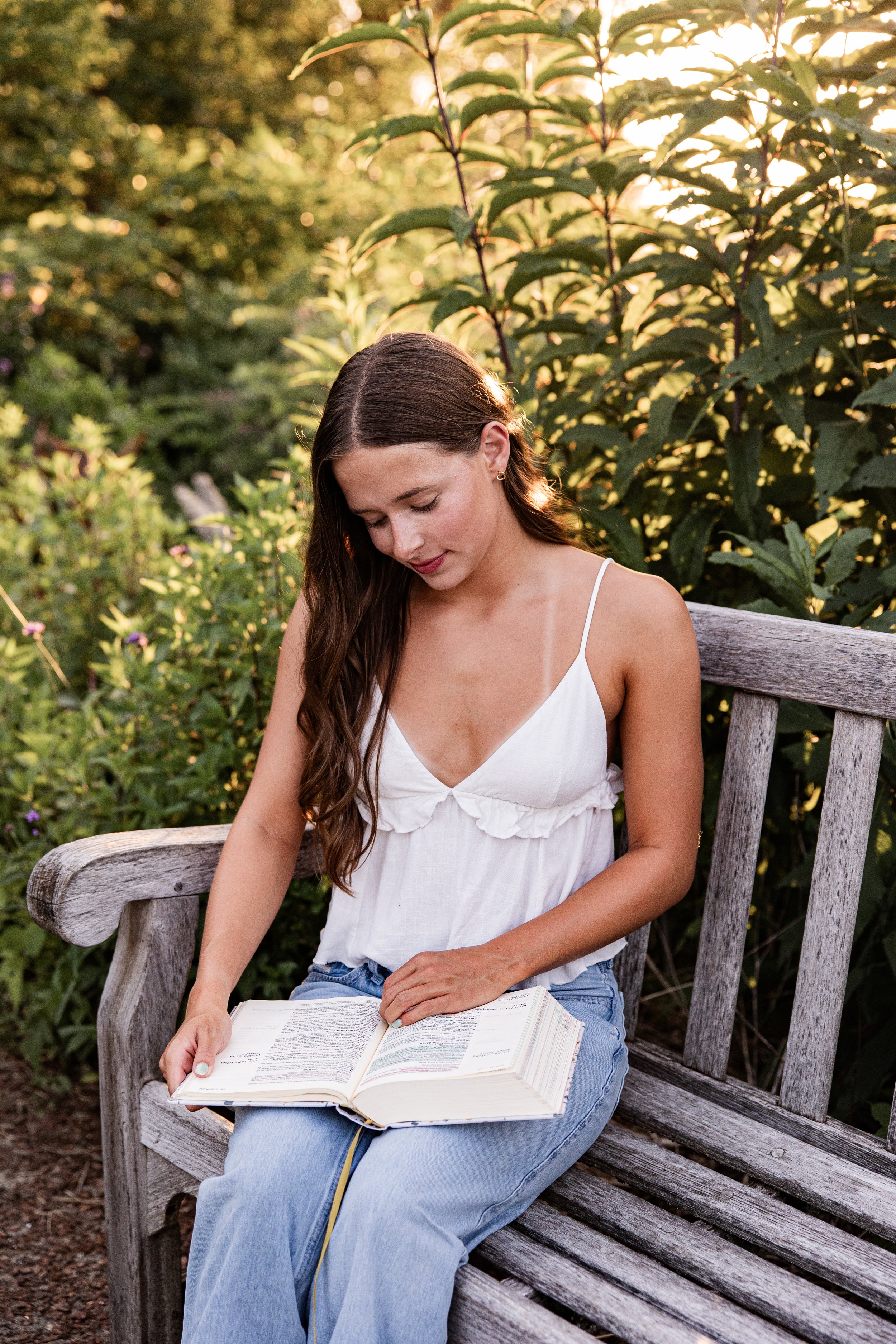 Ella,Ava,Jocey_Senior27-425.jpg