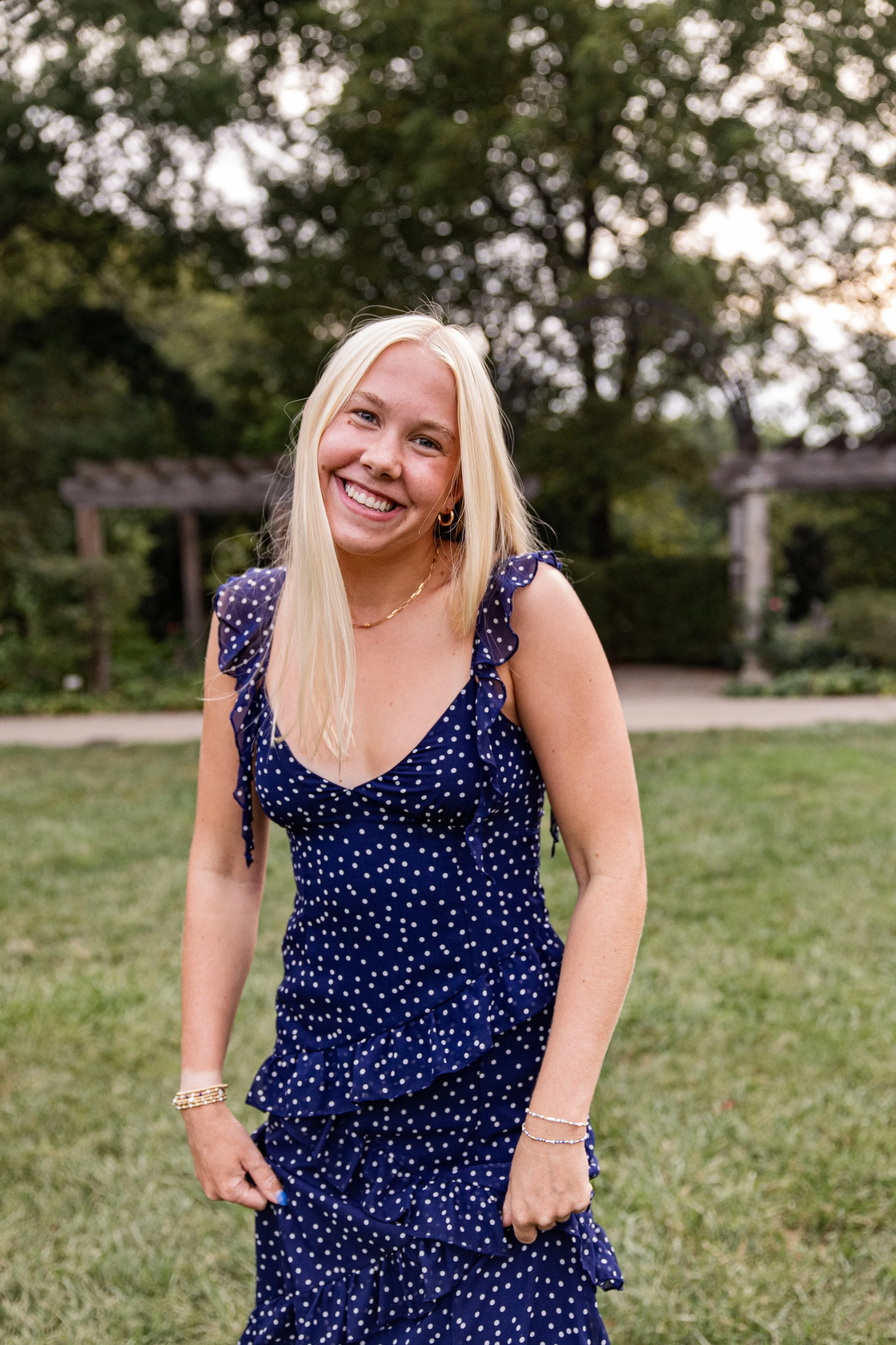Megan&Emily_Seniors-47.jpg