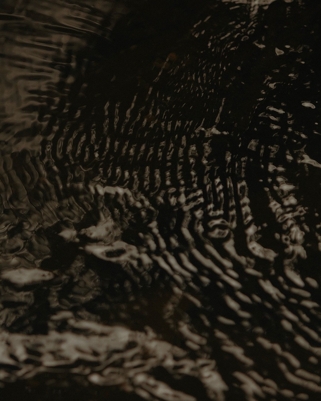 A cleansing ritual that has been our instinct since the beginning. To restore, release and indulge. Streams, rivers, lakes, ocean tides, water is always a mirror and a teacher. 

The invitation is always there if you wish to do exactly this on your p