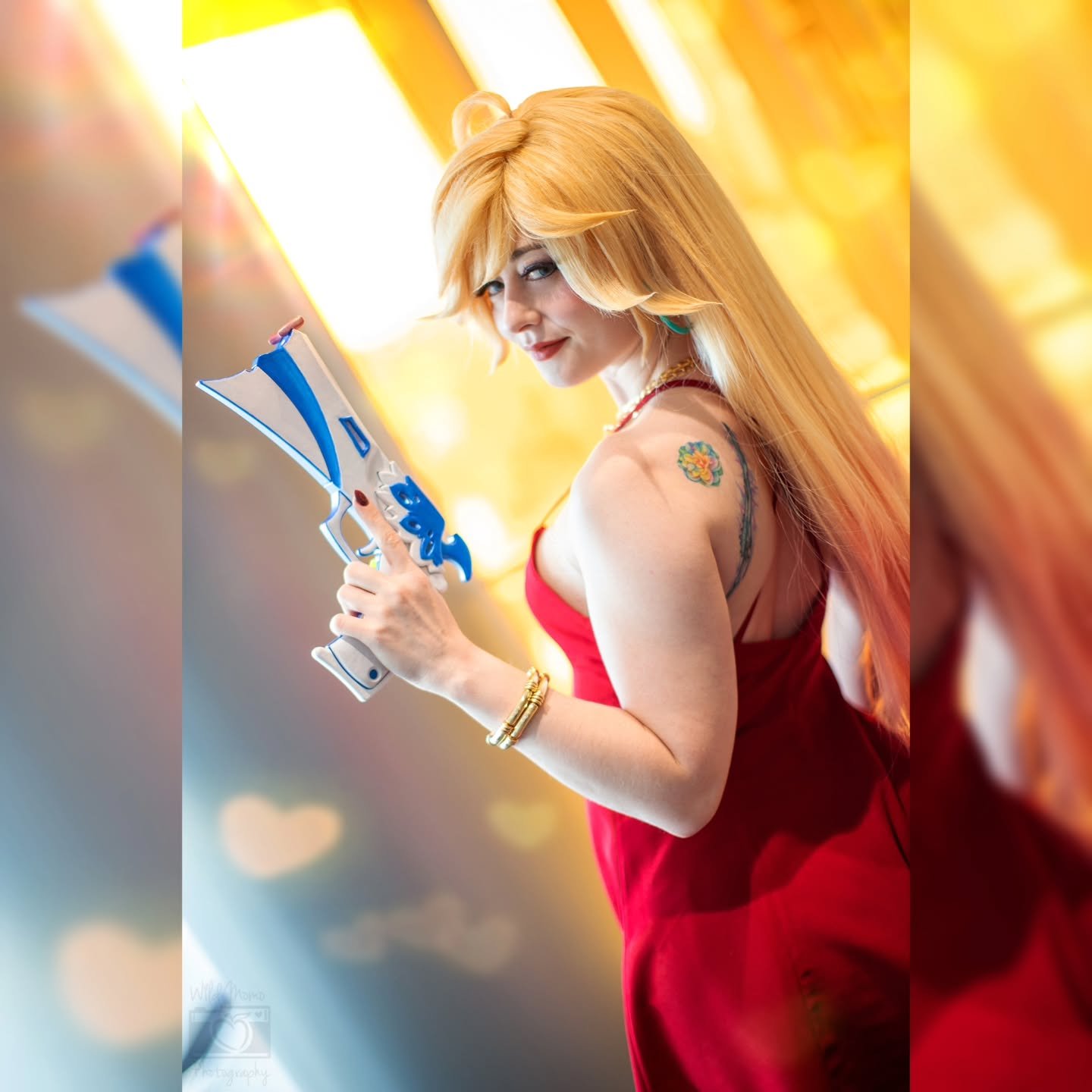 I'm getting photos with @wildmomophotography of Elphie in just a few weeks and I'm so excited! So I thought I'd also share one of my favorite photos ever of miss #PantyAnarchy 🥰
Also peep those ff14 tattoos? 👀 (Talk to me about your WoL please and 