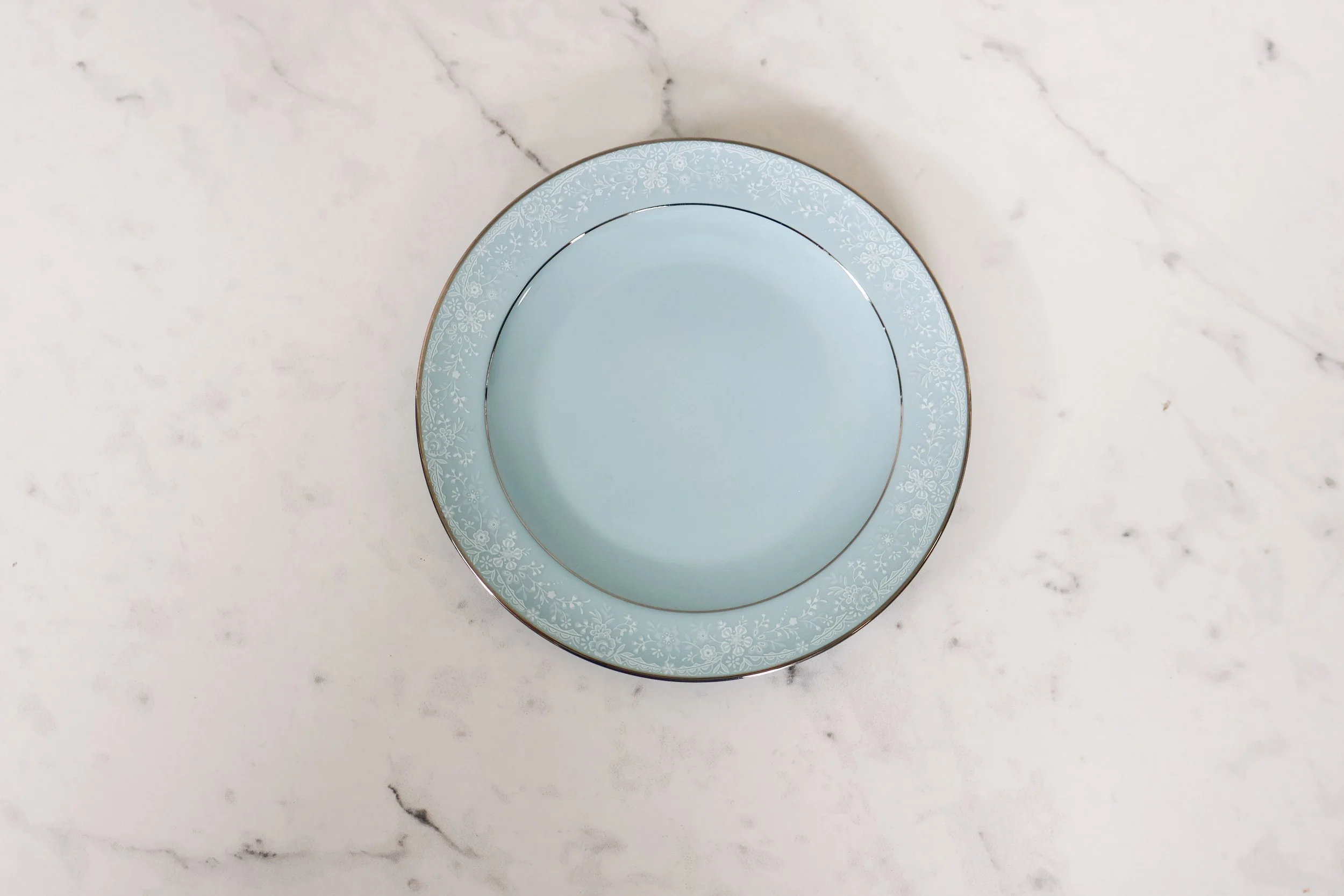 FIDELITY DINNERWARE