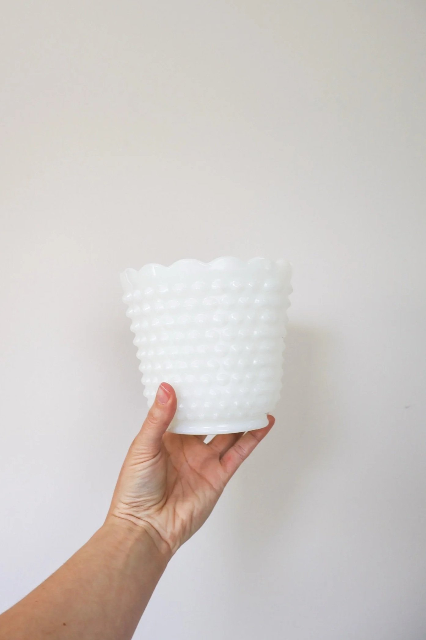 Milkglass planter