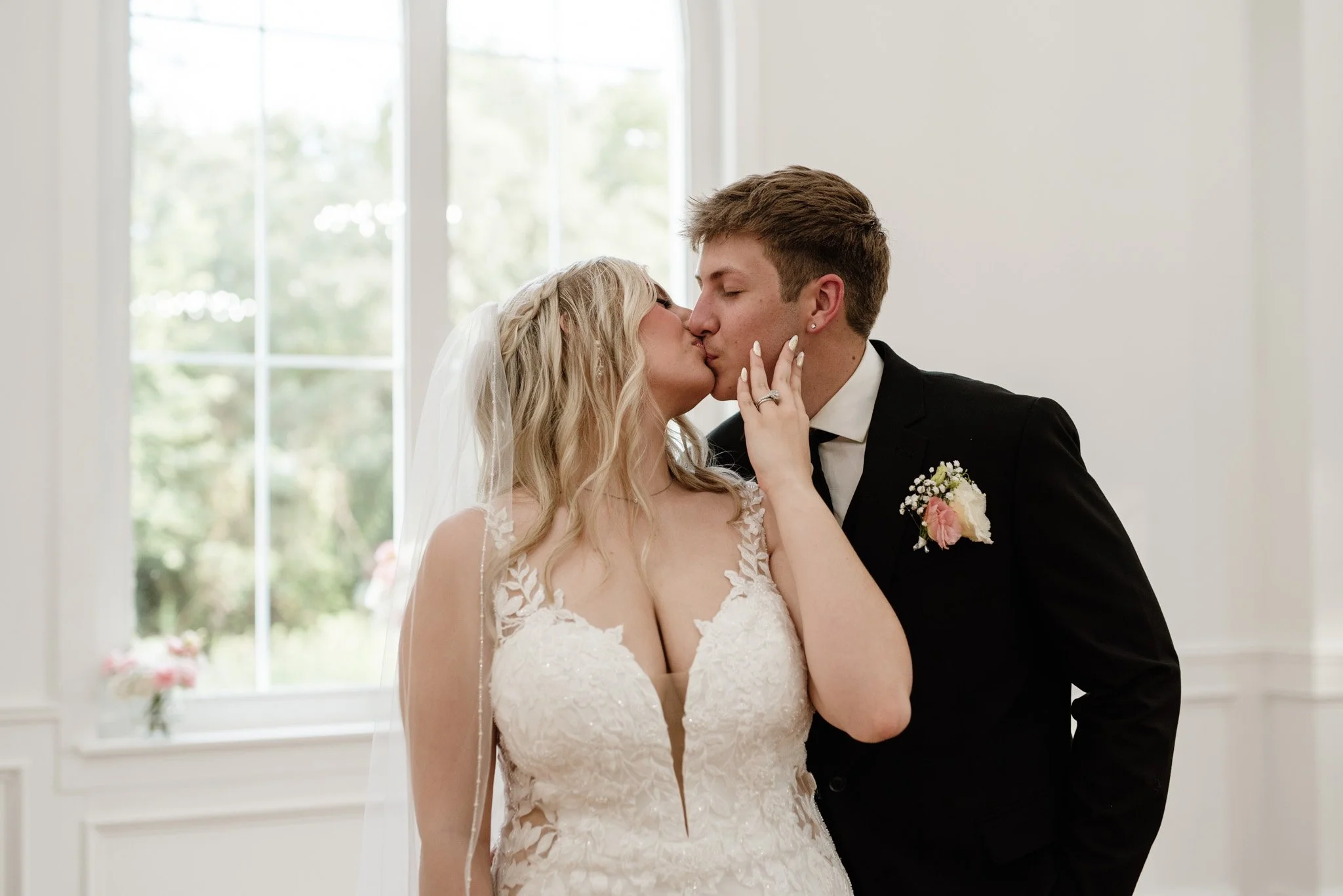Kolbie+Luke Wedding Sneaks-Websize76.jpg