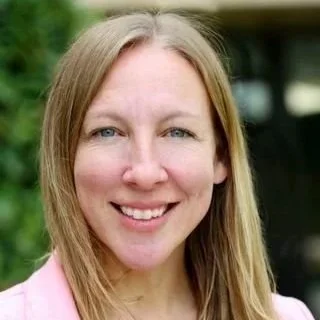Headshot of Jess Georgio, MFT at Your Path Therapy