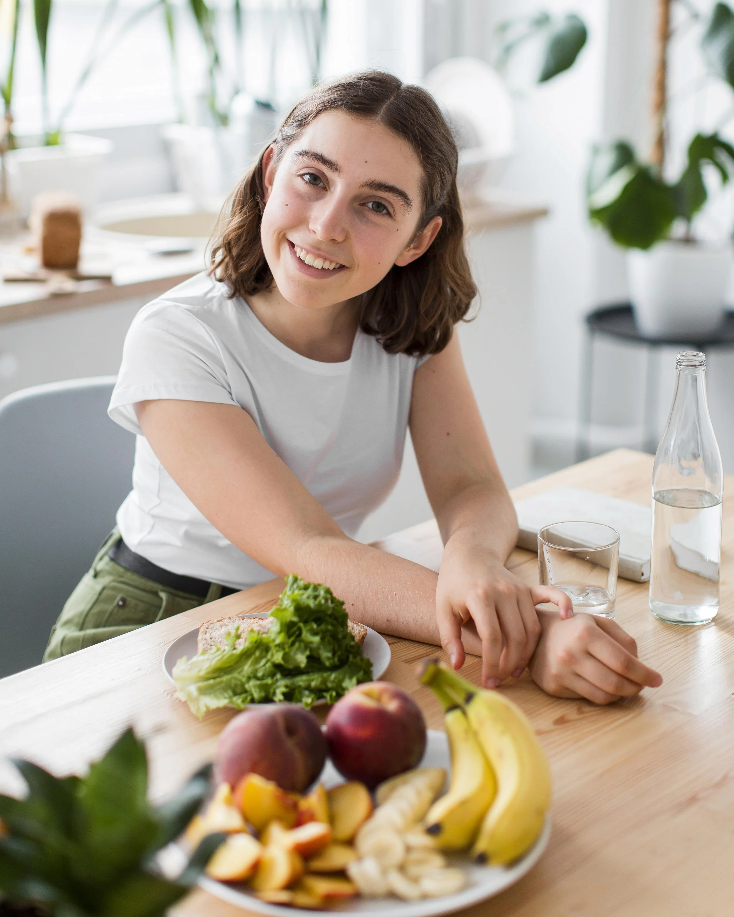 “Balanced meal supporting mental health and emotional wellbeing.”