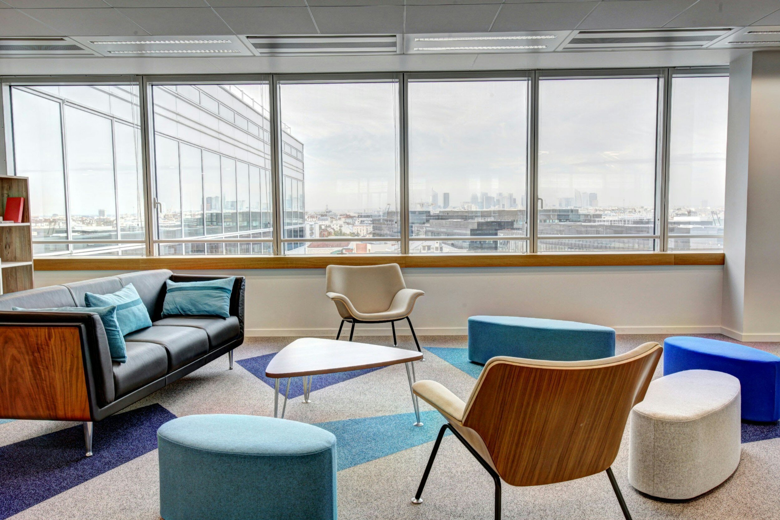 The 8 Hidden Benefits of Regular Commercial Cleaning Services for Businesses