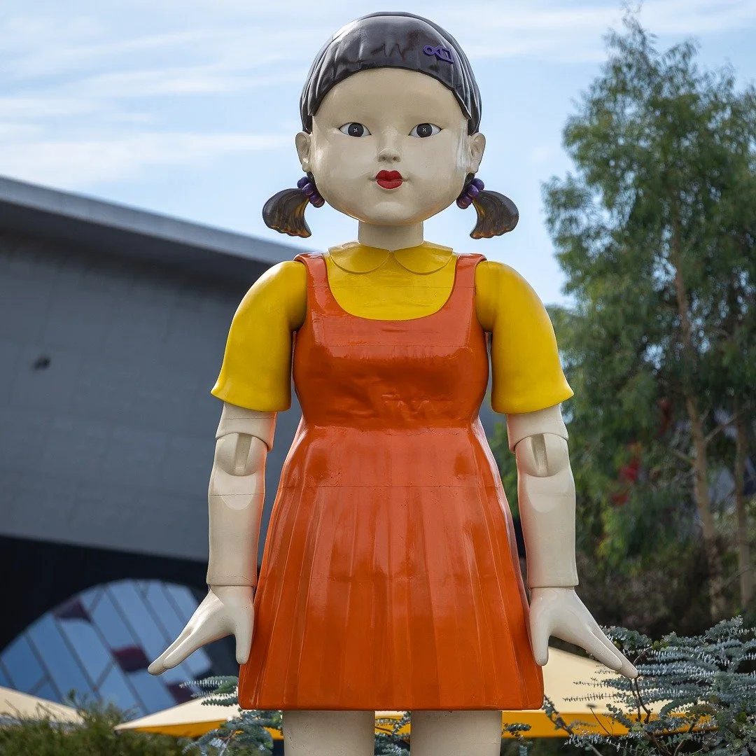 I visited the Halryu (Korean Wave) Exhibition at the @nationalmuseumofaustralia and thoroughly enjoyed it. The photos show of what was on display. The Squid game doll was outside and was full size, with her hands at about head height. The key was one