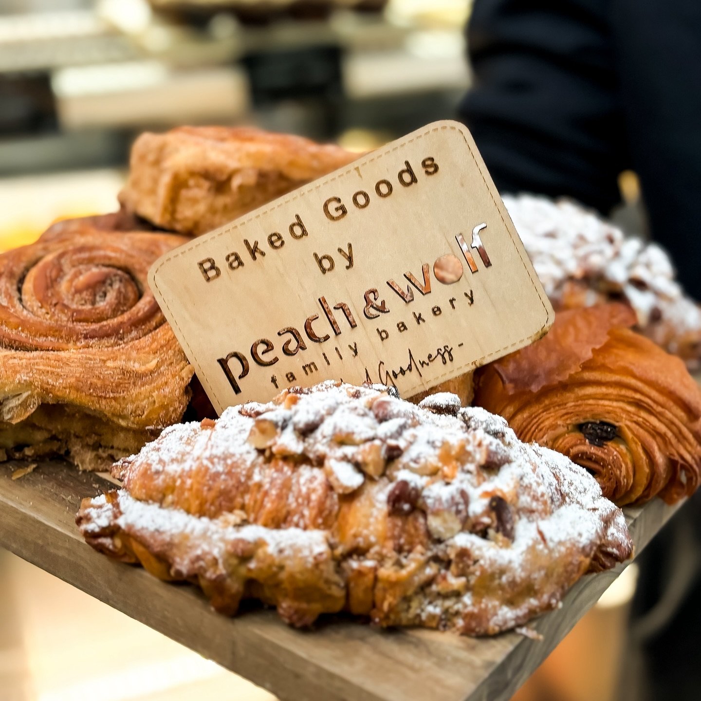 Peach &amp; Wolf are back in the lineup this week. Turn your morning coffee  into an actual event.

#brunchhard #bellingeneats