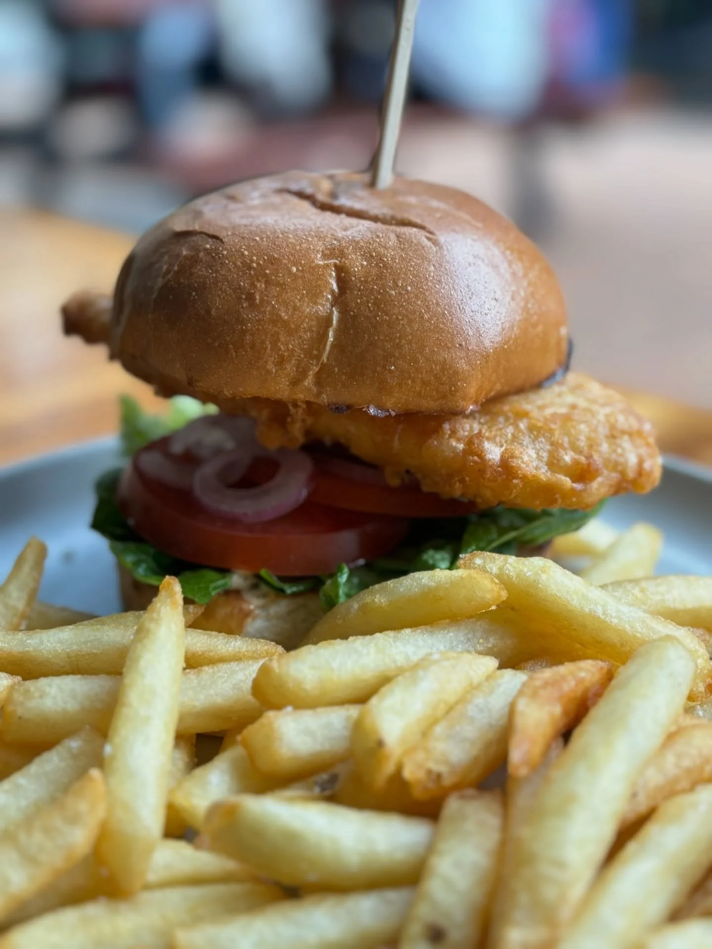 Booked for lunch? 
The Old Butter Factory fish burger is on the board - Crispy hoki, house remoulade, lettuce, tomato &amp; onion on a milk bun, served with chips.

Available from 11:30 - sold out. 

#bellingeneats #oldbutterfactorycafe