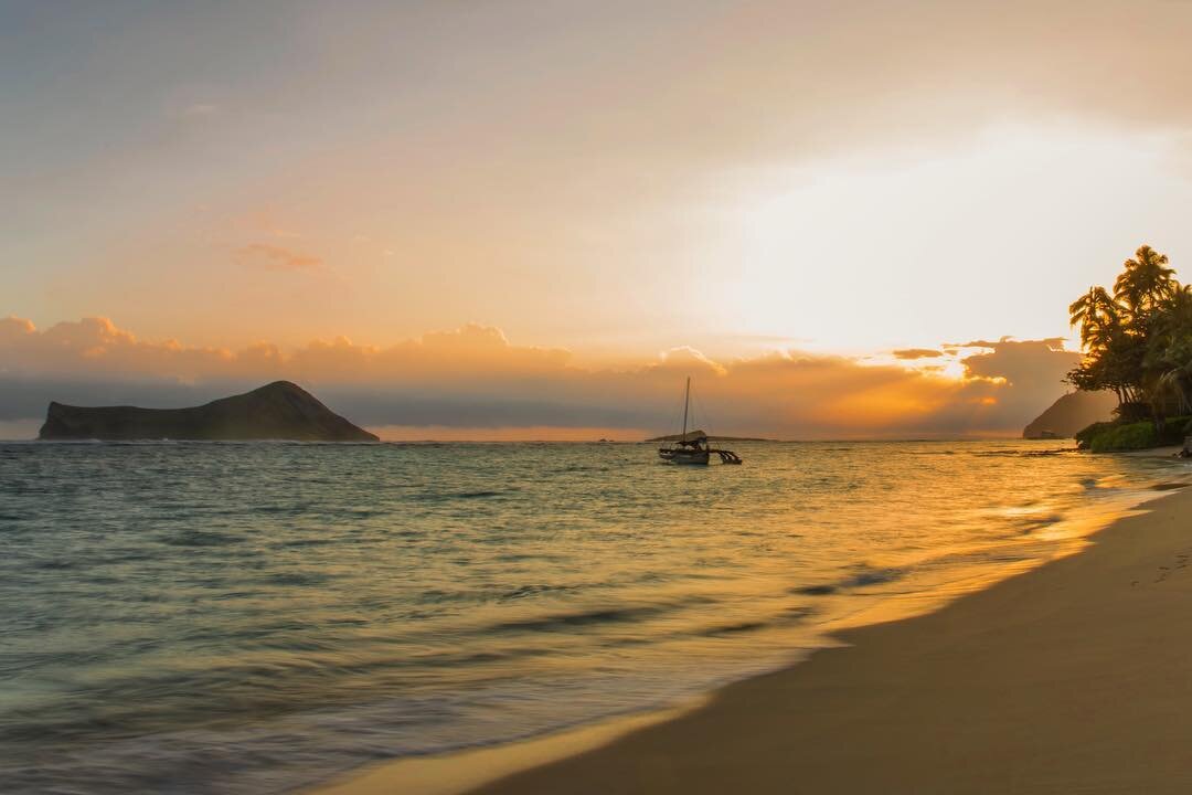 The sunrise glow show.