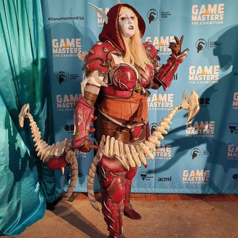 Sylvanas - World of Warcraft: Legion
(2018)

Constructed from EVA foam, leather, fabric, resin. 
Worn for the opening of the National Film & Sound Archive exhibition "Game Masters".

Photo: NFSA