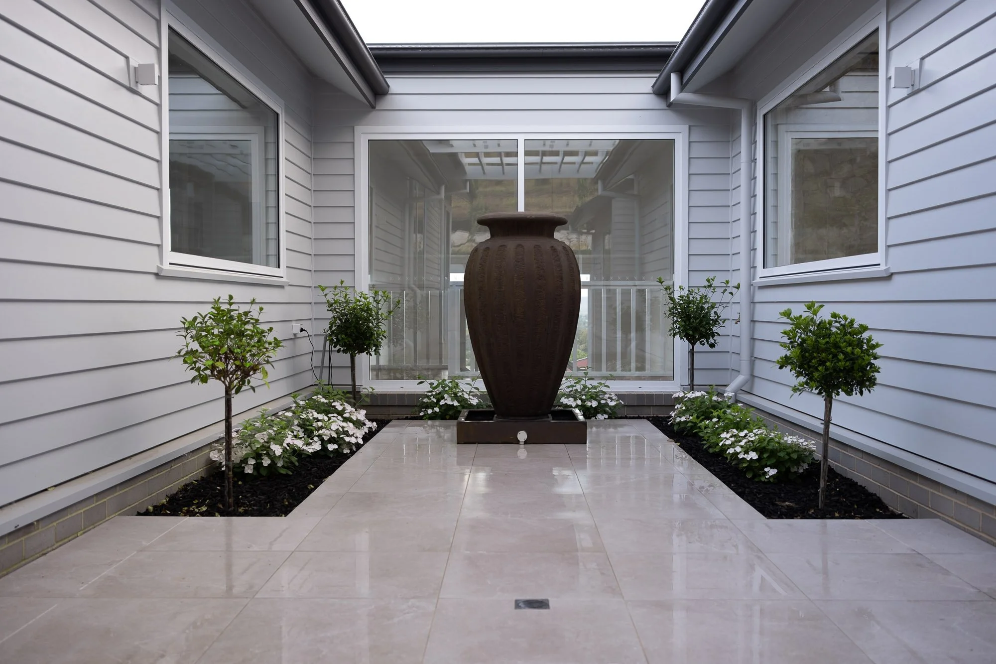 ONeillOutdoor_BowenPlace_014-1.jpg
