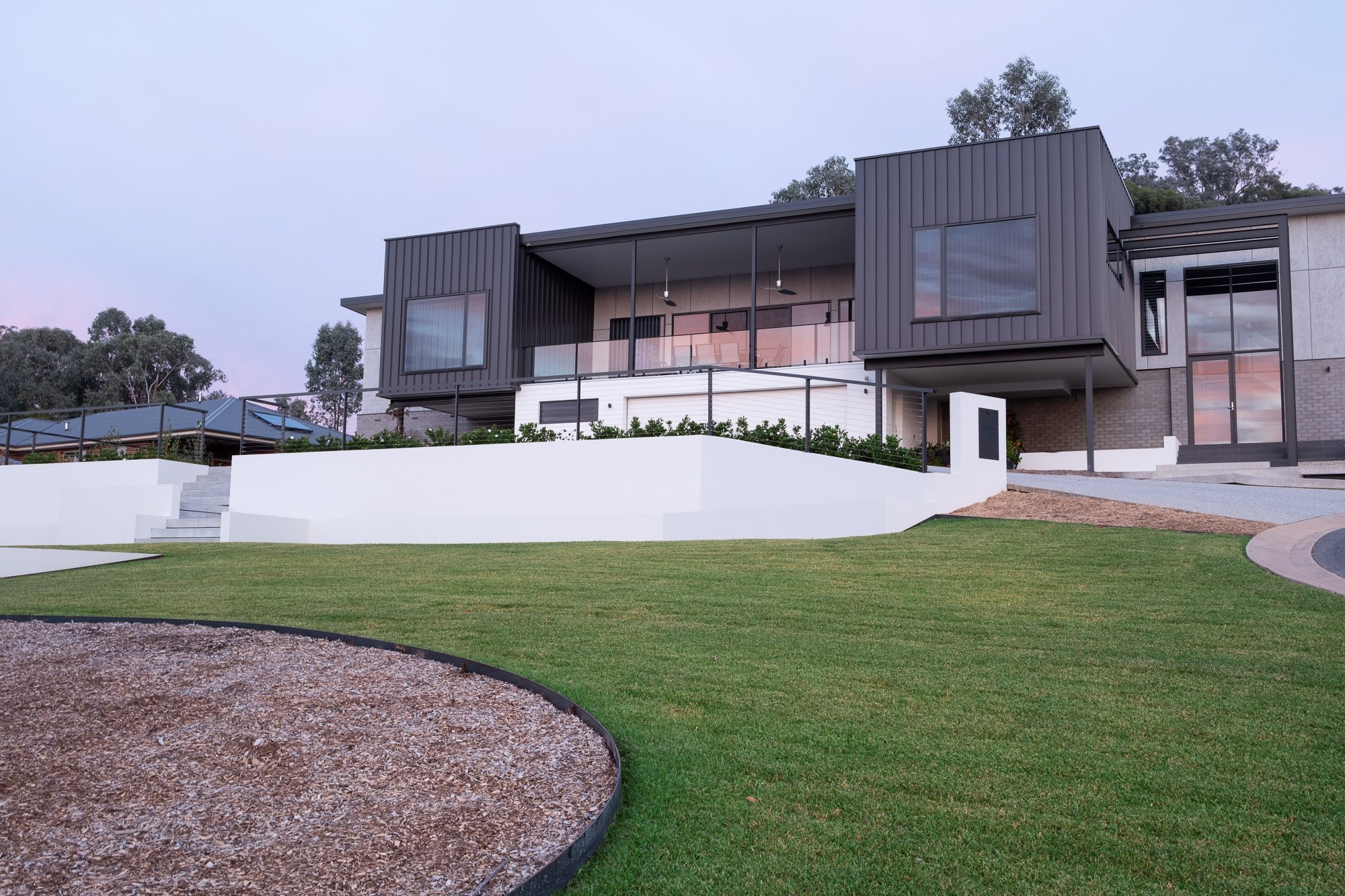 landscaping.oneilloutdoor.retainingwall.3-1.jpg