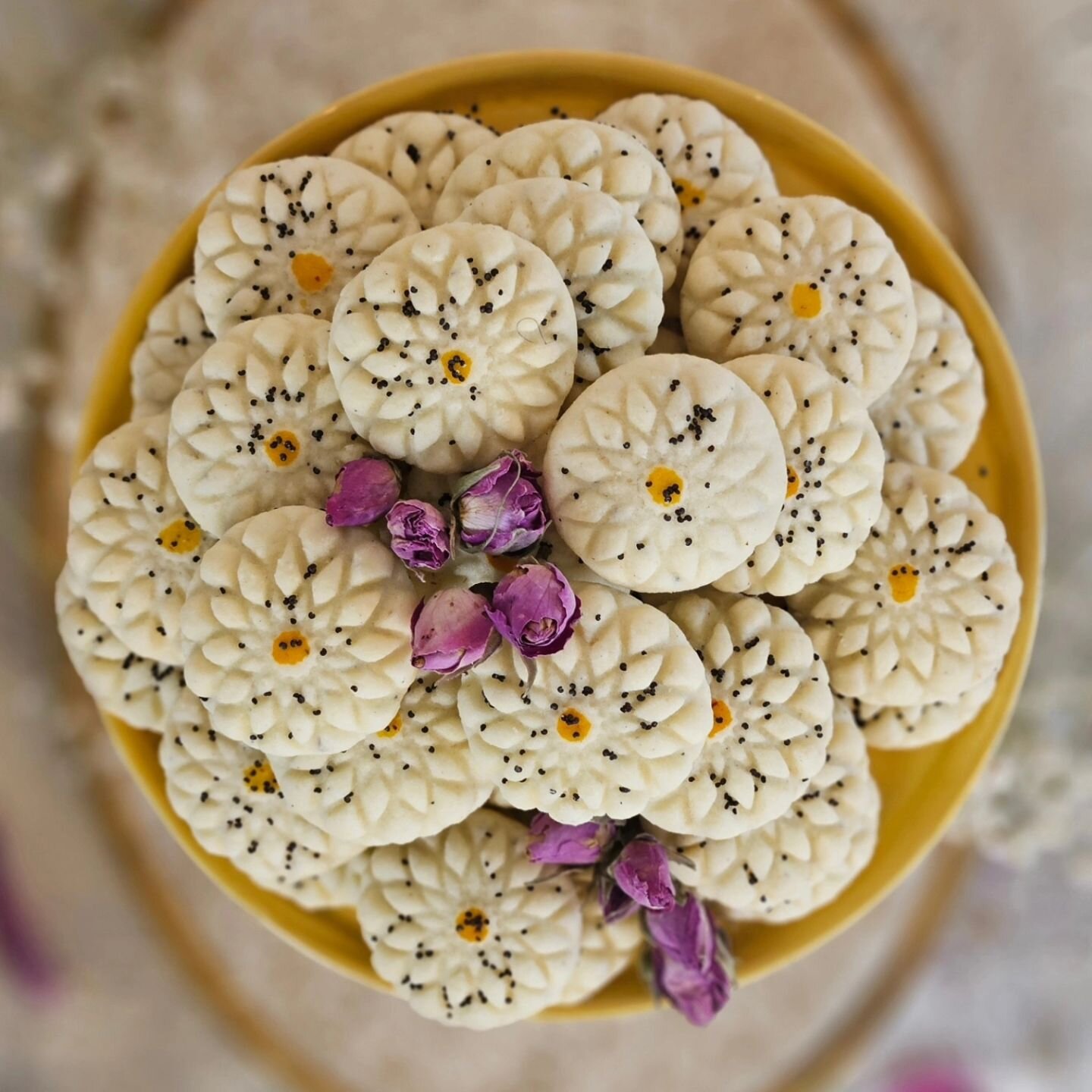 Rice Cookies 

#persiancookies #persiannewyear #persiansweets #ricecookies #rochesterny