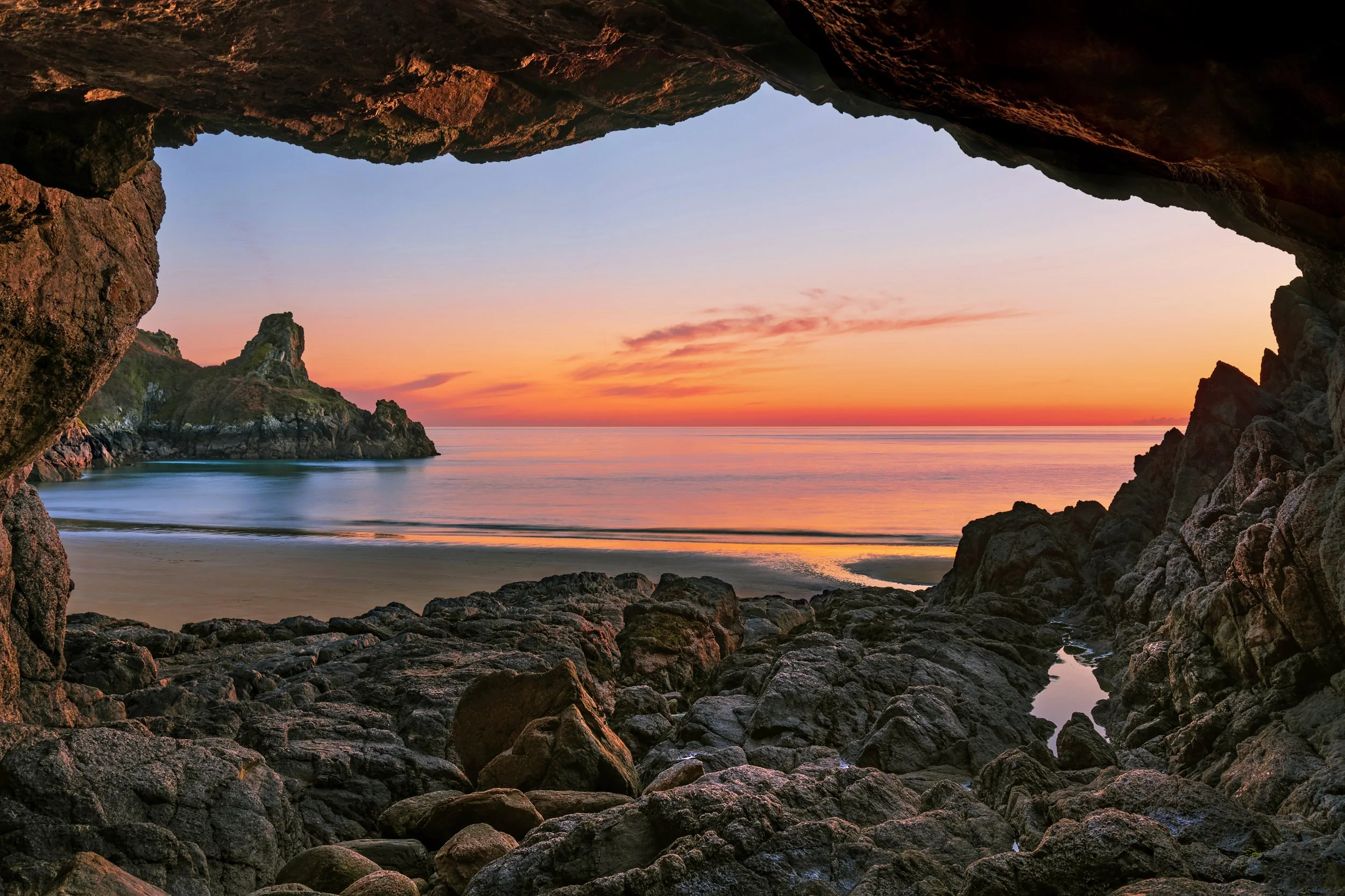 Petit Port Cave