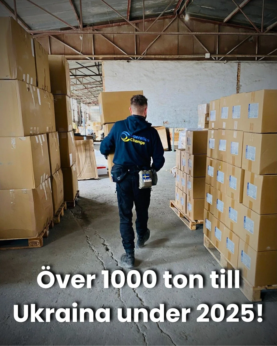 &Ouml;ver 1000 ton hj&auml;lp till Ukraina under 2025 &ndash; hittills! 

Det &auml;r inte bara en vikt som transporterats ned. Det &auml;r ton som skyddar mot dr&ouml;nare, bomber och br&auml;nder. Ton som h&aring;ller m&auml;nniskor varma. Ton som 