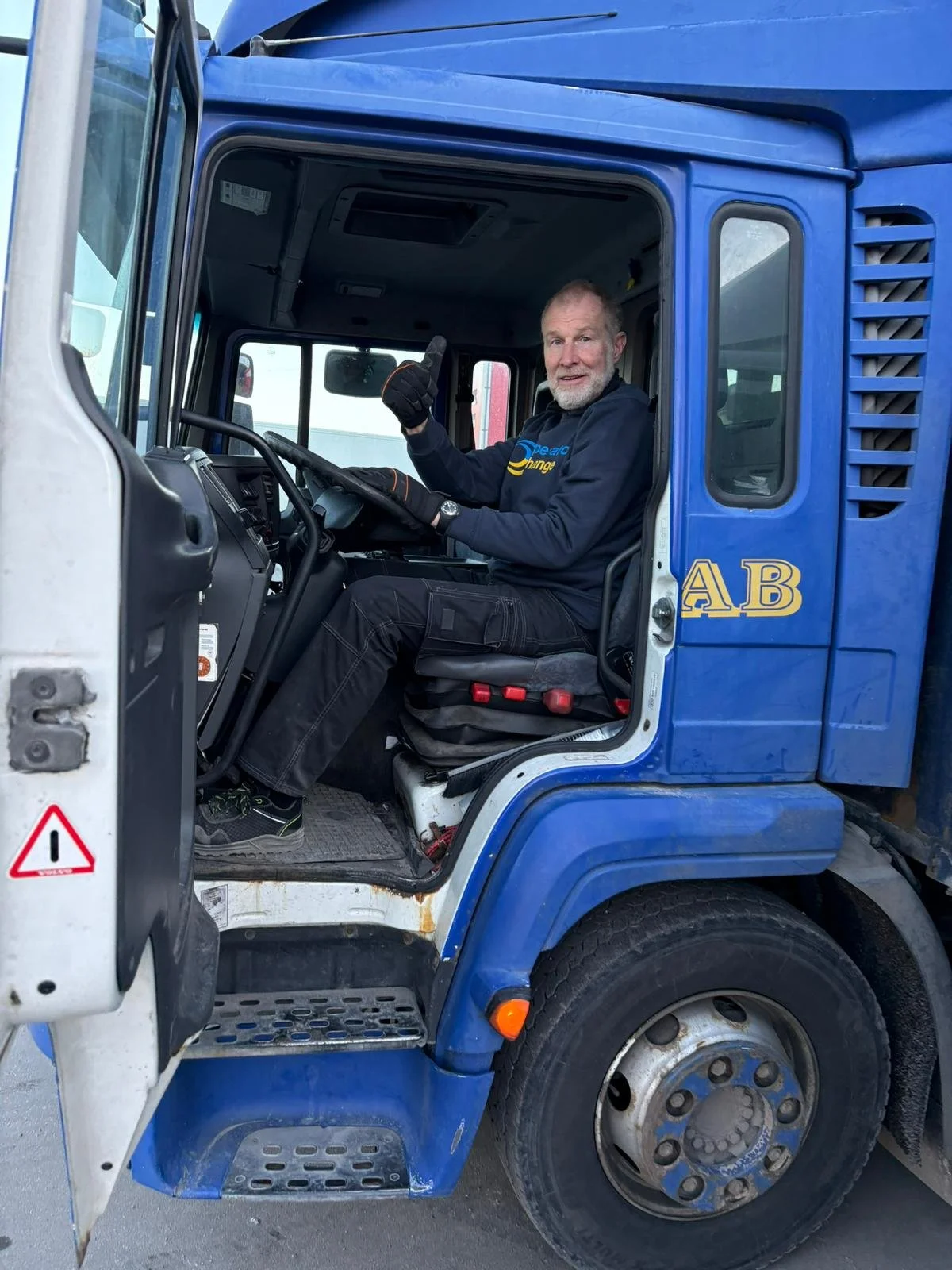 WhatsApp Image 2026-04-19 at 14.02.35 (2).jpeg