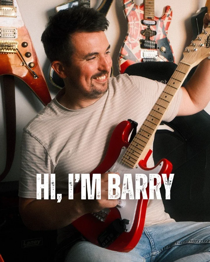 A lot of people find me through gigs or videos, but these are the bits in between.
Group lessons and helping people actually enjoy playing guitar, not just ticking boxes 🎸

#OneLadMusicAcademy #LearnGuitarWithBarry #GuitarLessons #GroupGuitarLessons