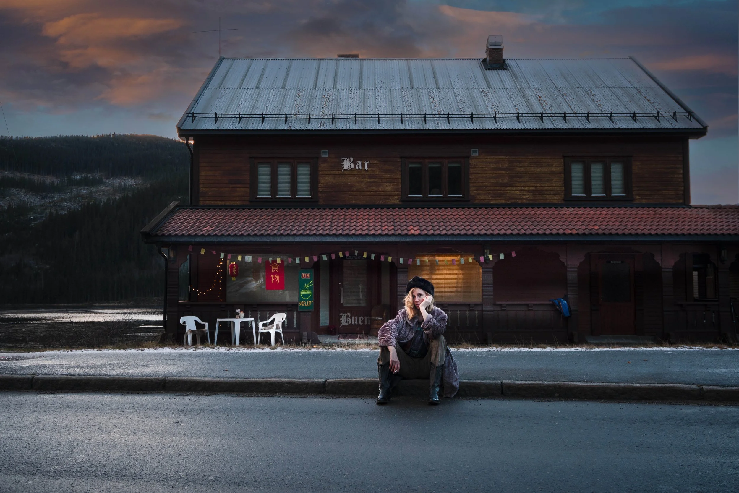 Filmprojektet %22Våra egna regler%22 Silverlining travel agency 2.jpg