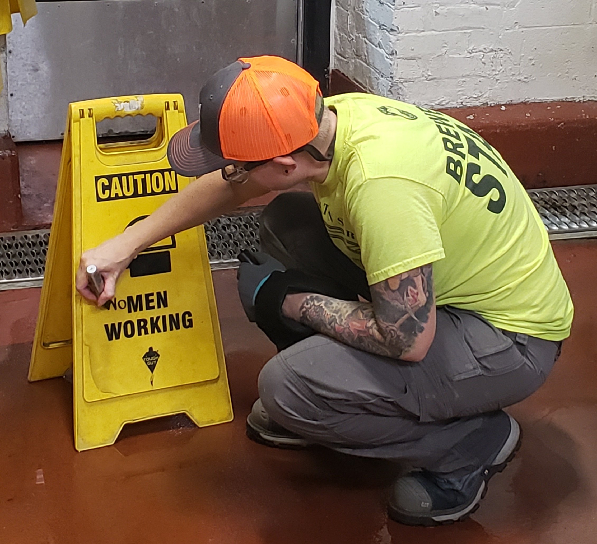 women working.jpg