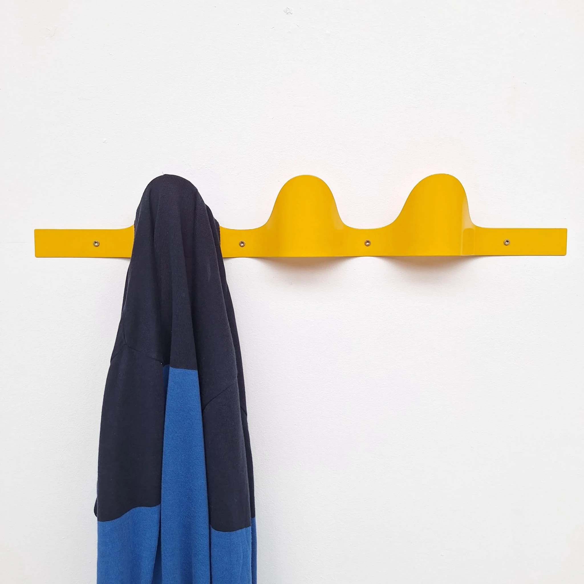 Coat rack 'Waves' by Denis Romainville (RAL 1004)