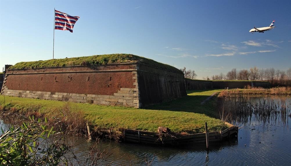 The Ghosts That Saved America: The Haunting of Fort Mifflin
