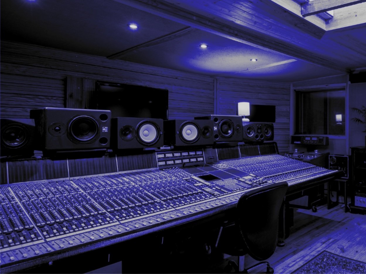 LOW RES STUDIO SHOT BETTER BLUE LESS PURPLE THINNER.jpg