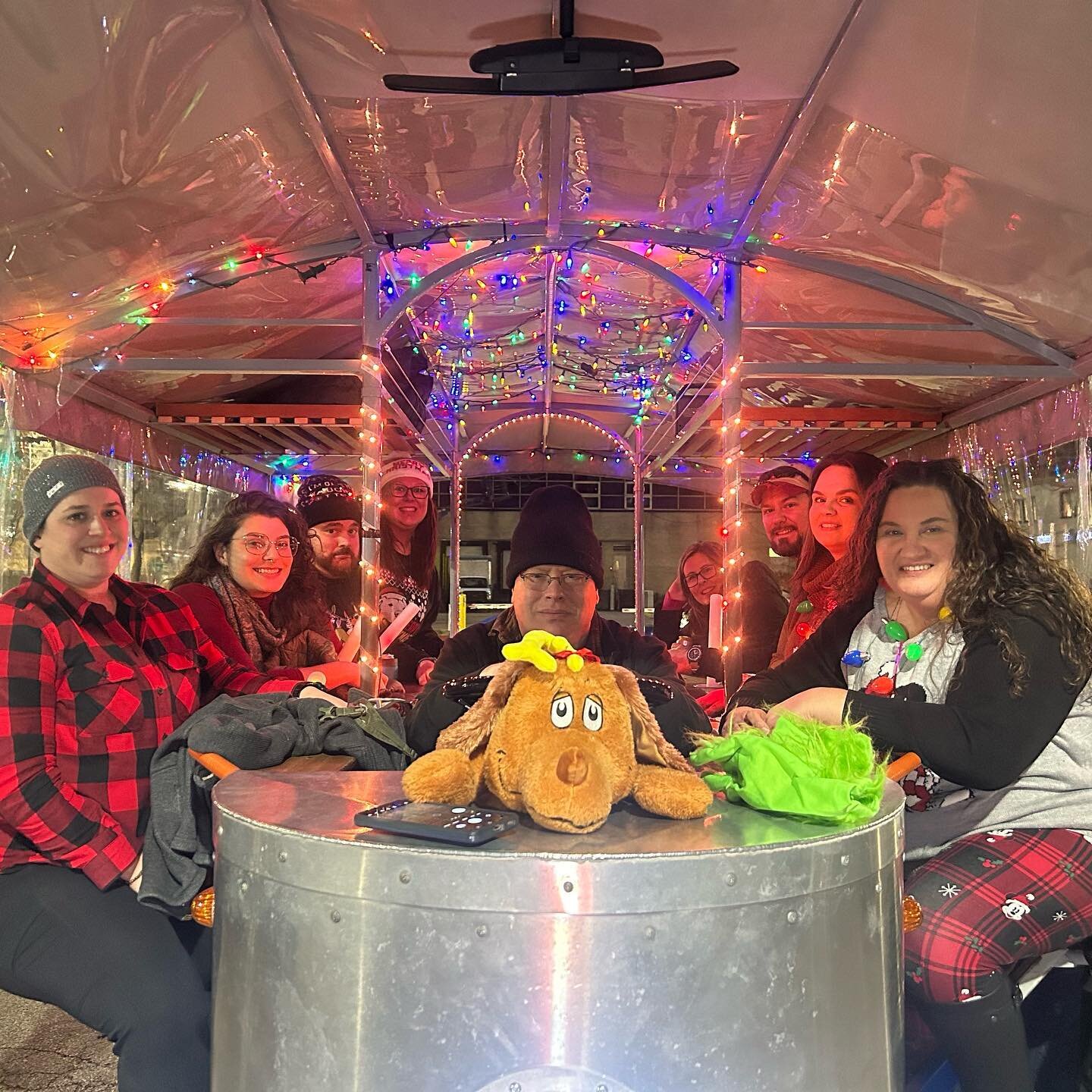 Tis&rsquo; The Season! Shout out to these CC nurses for kicking off our weekend of Holiday rides ⛄️❄️🎄