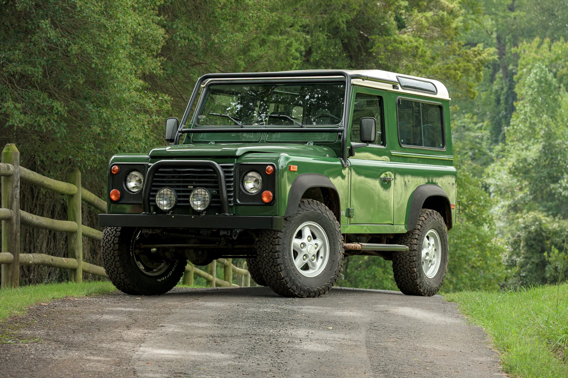 LR-1.jpg