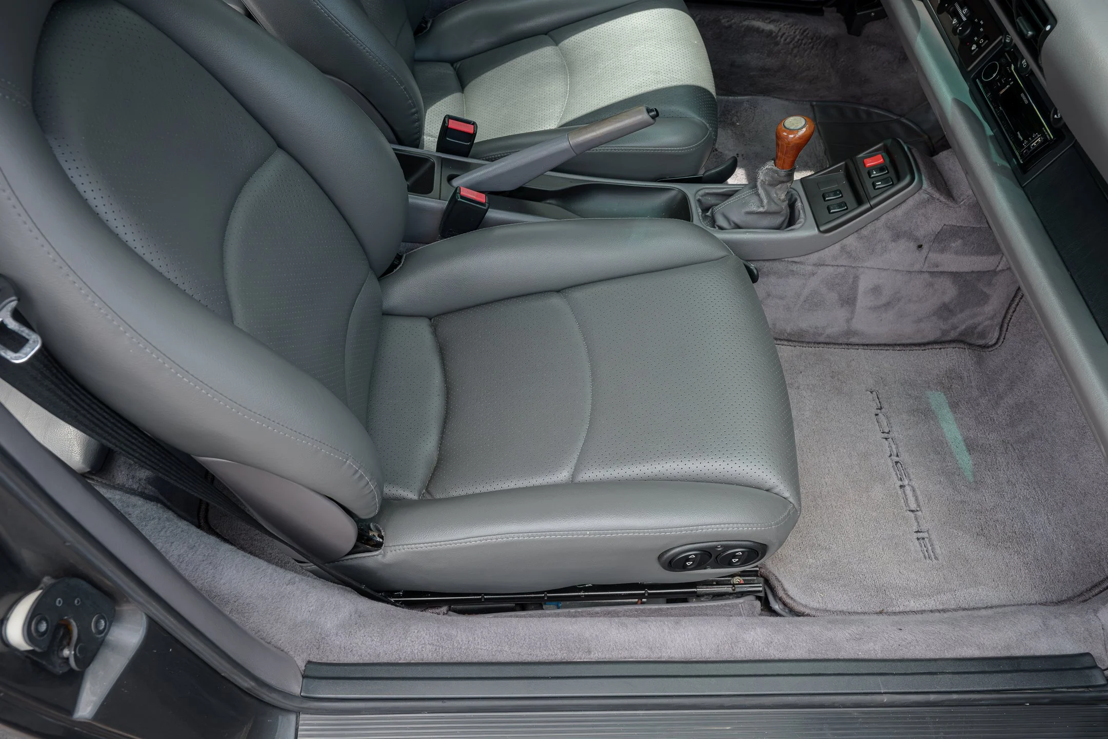 Slate 993-82.jpg