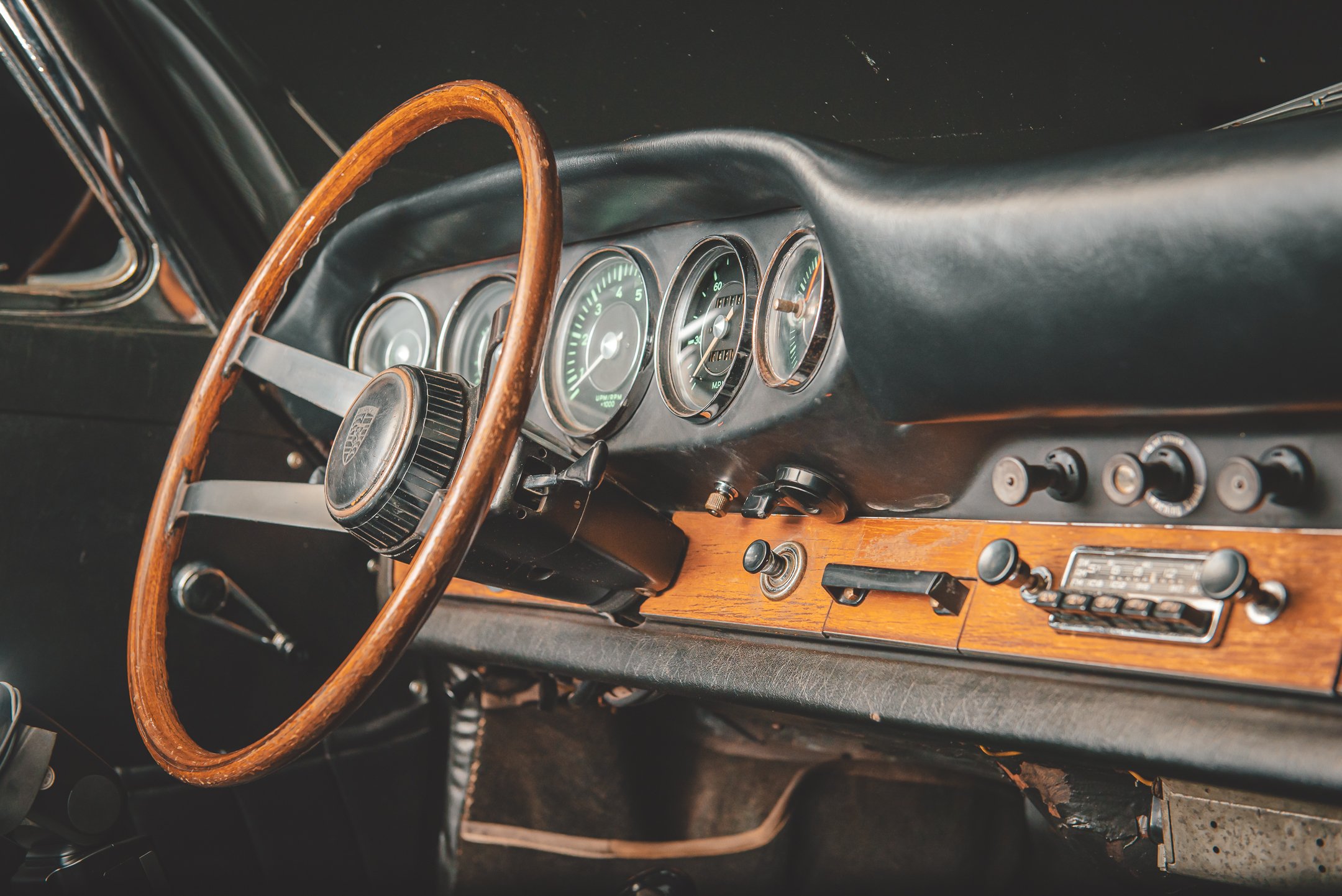 Interior-5.jpg