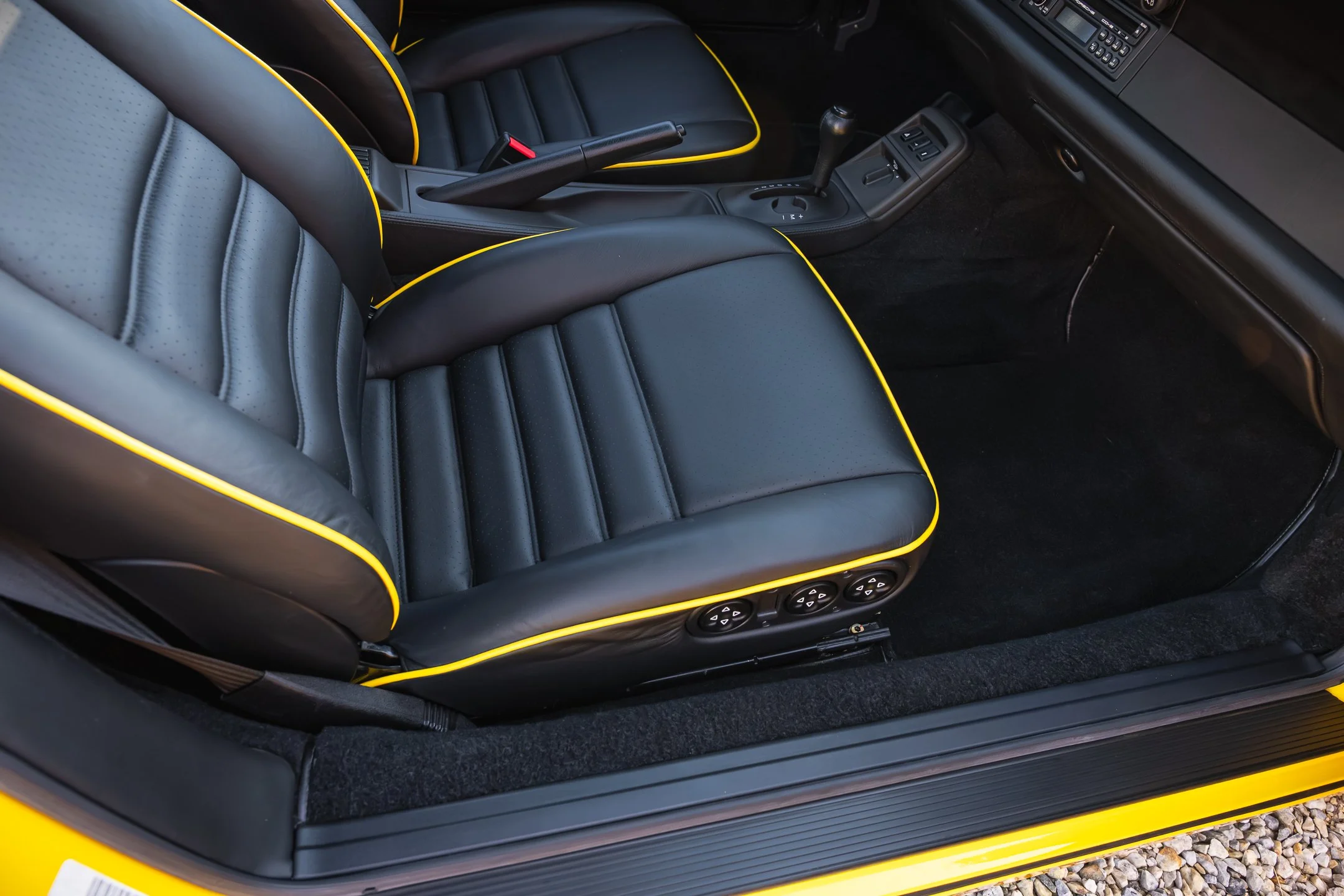 Roadster-211.jpg