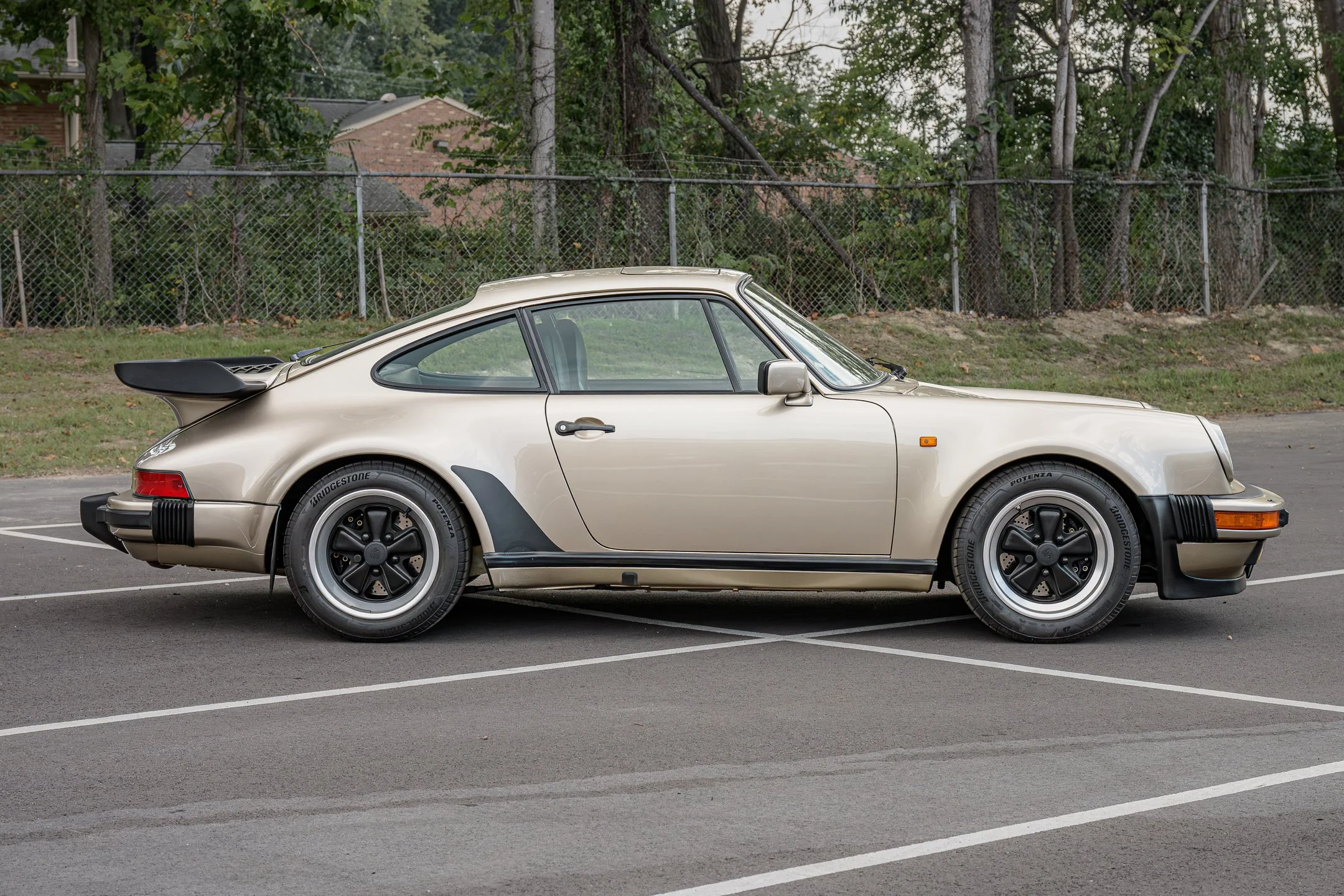 Weiss 930-5.jpg