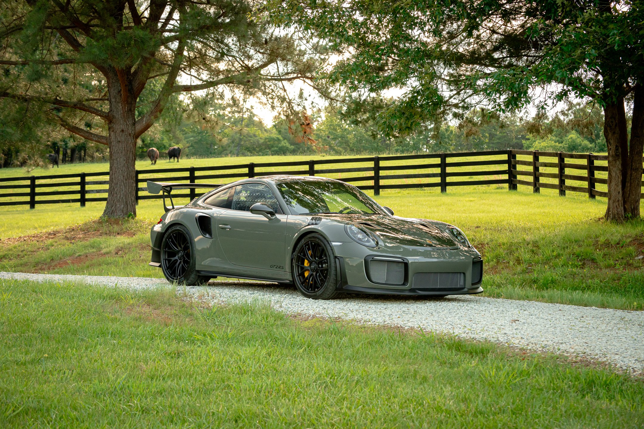 GT2RS-6.jpg