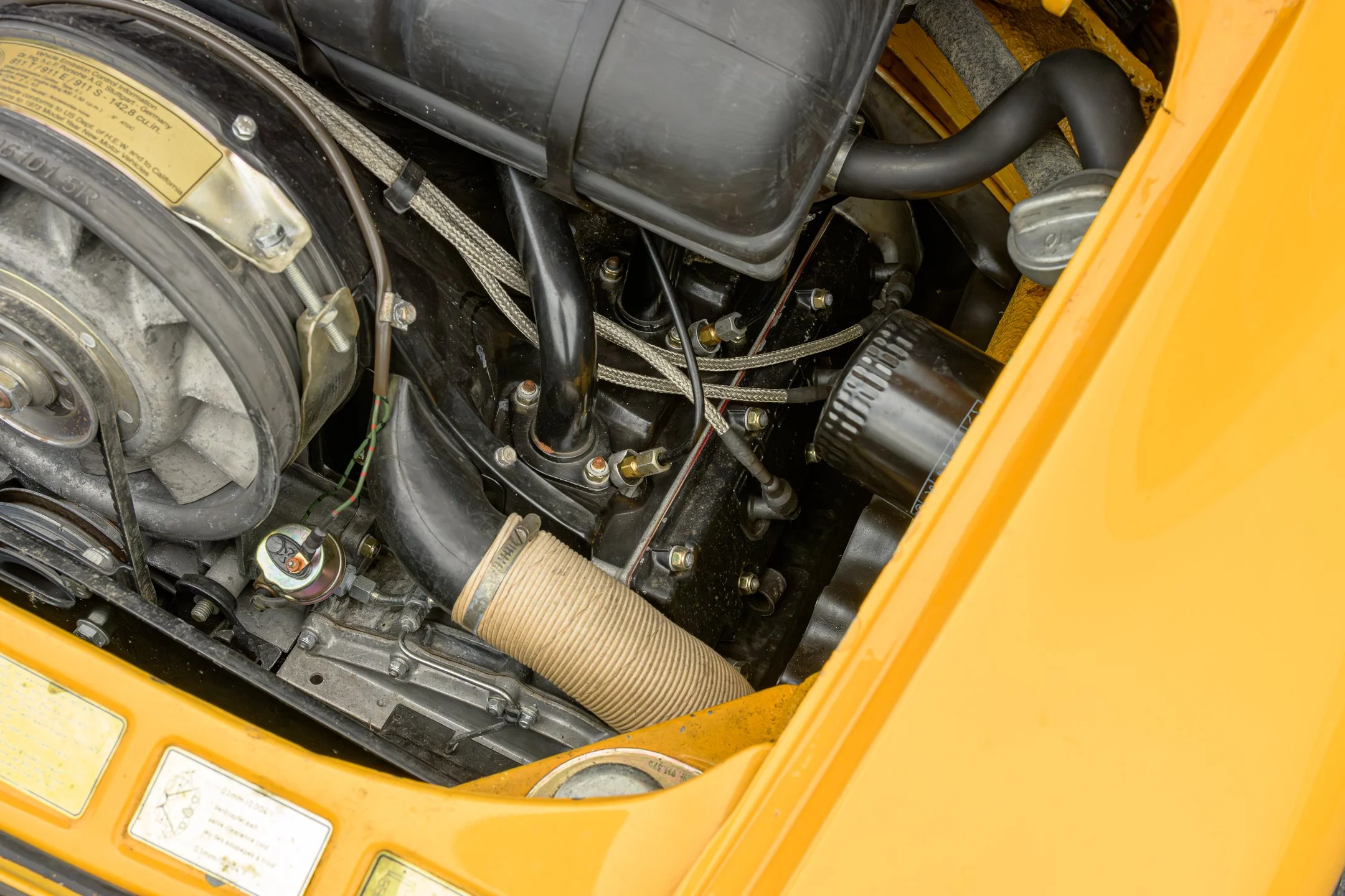911T-82.jpg