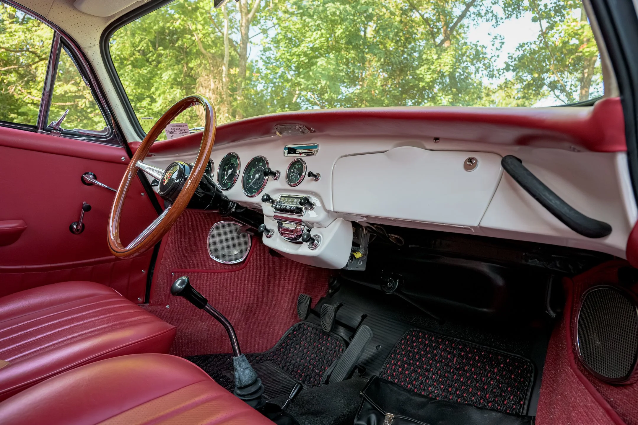 356-98.jpg