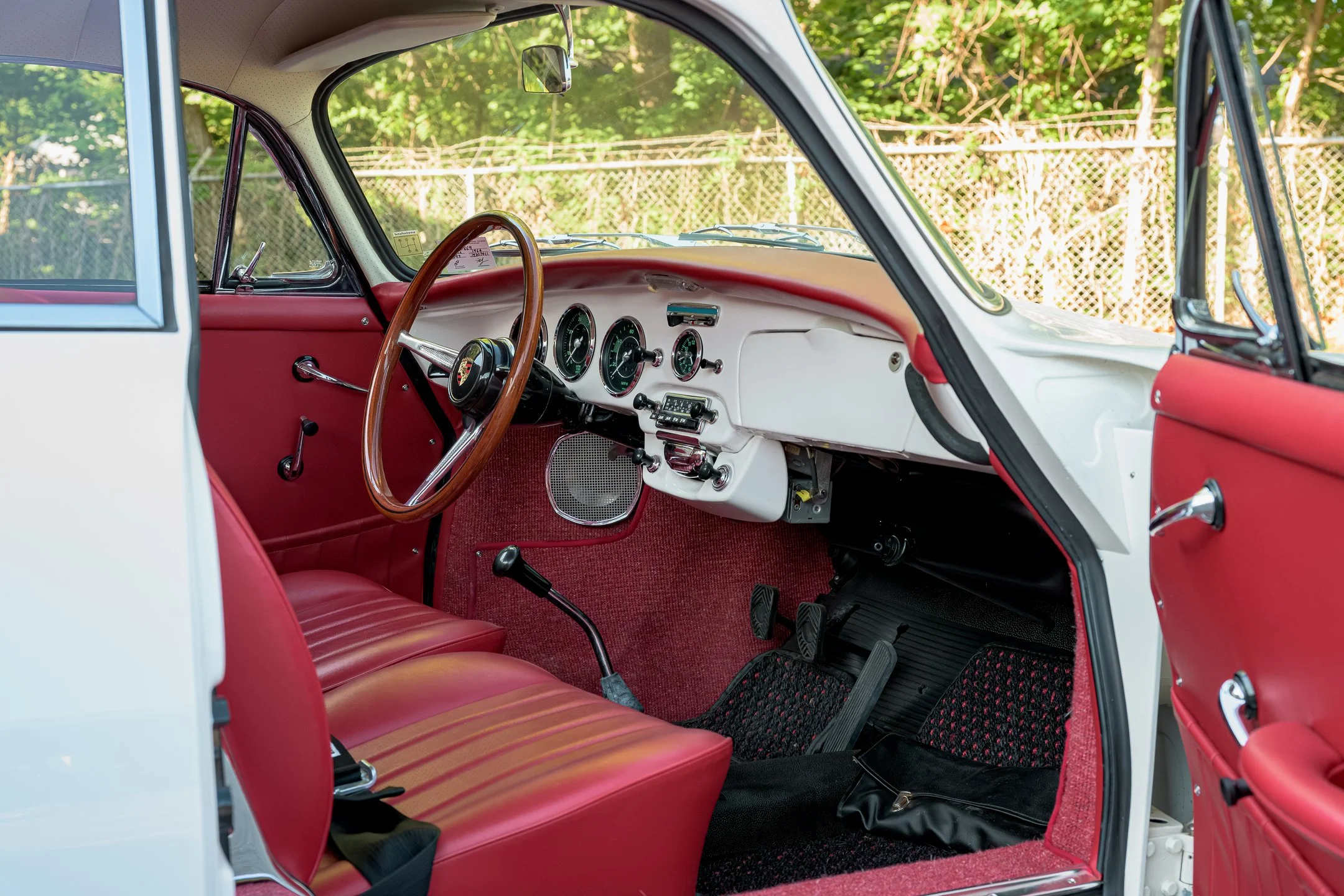 356-90.jpg