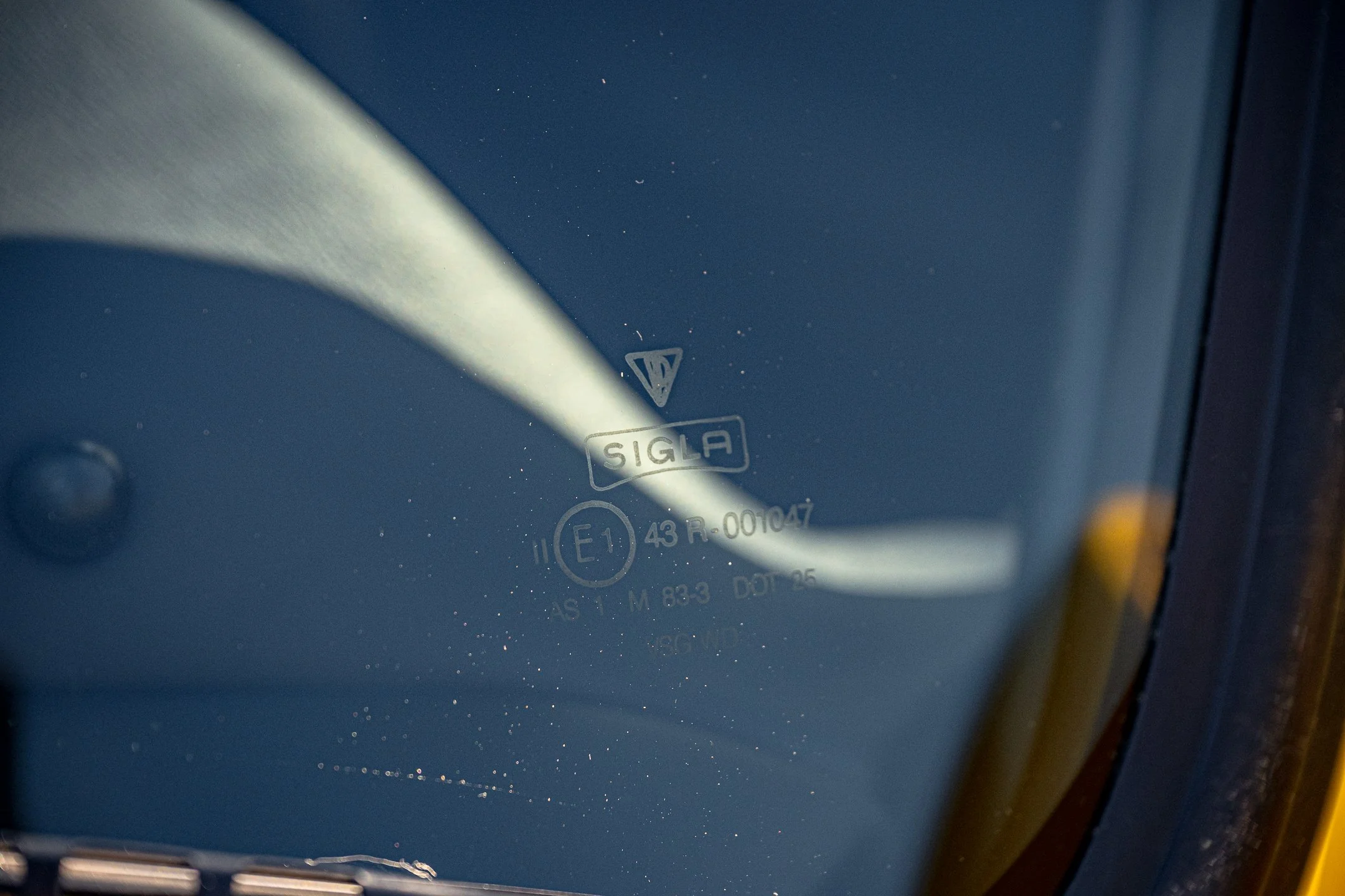 Roadster-96.jpg