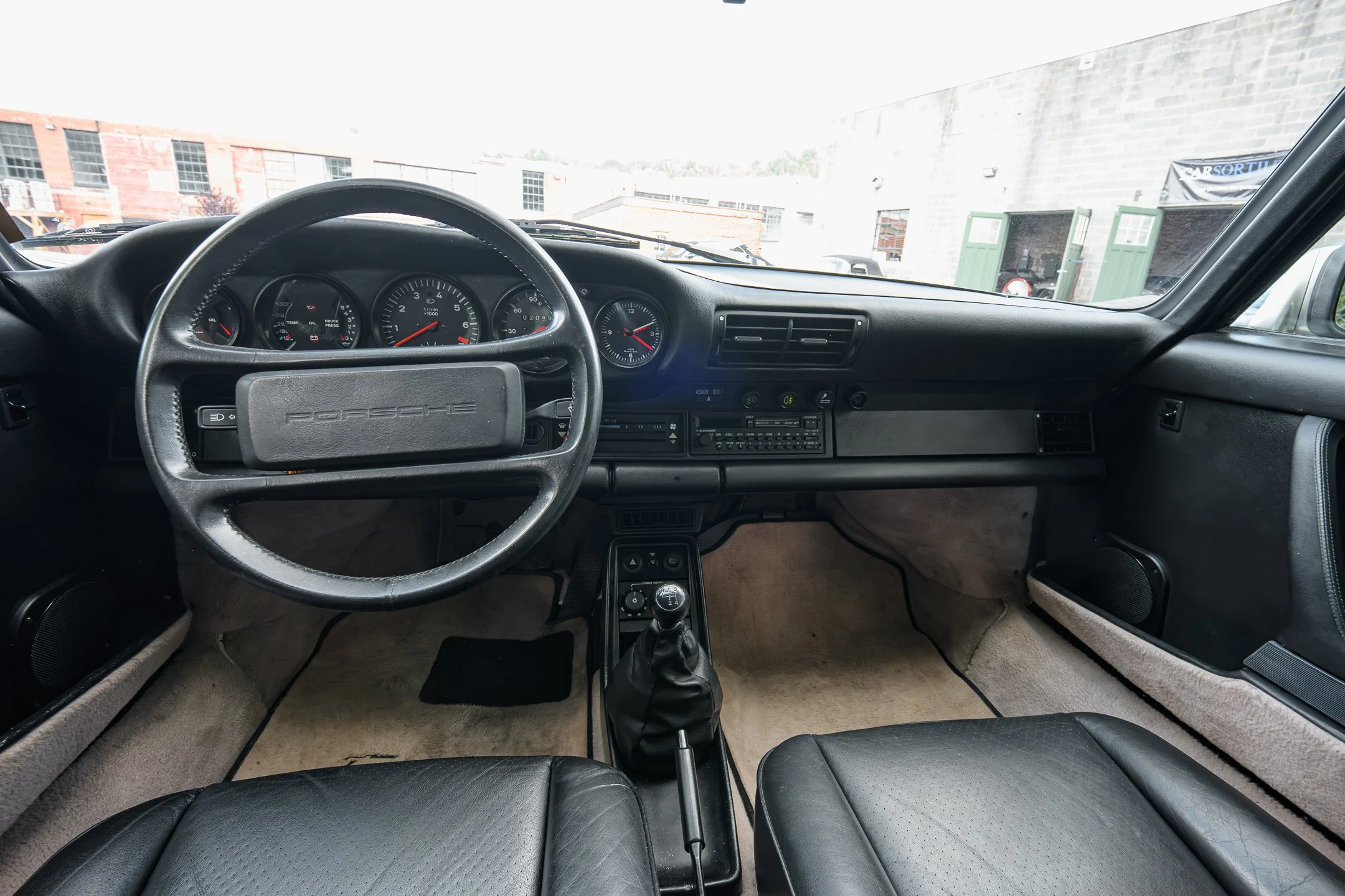 Weiss 930-74.jpg