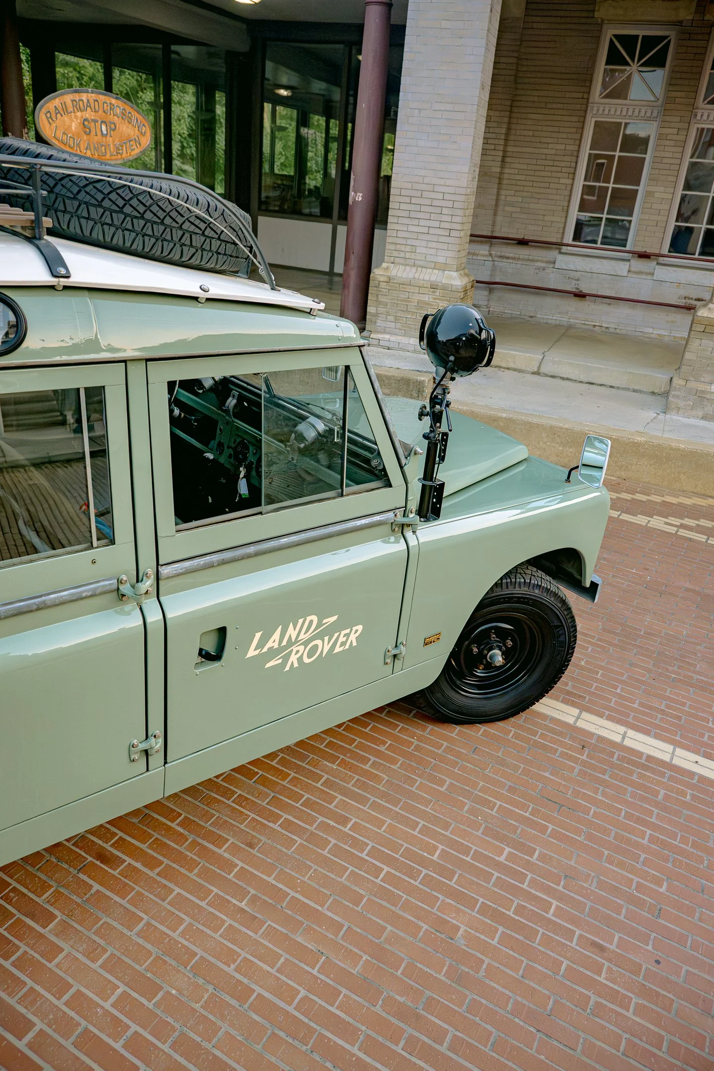 LR-49.jpg