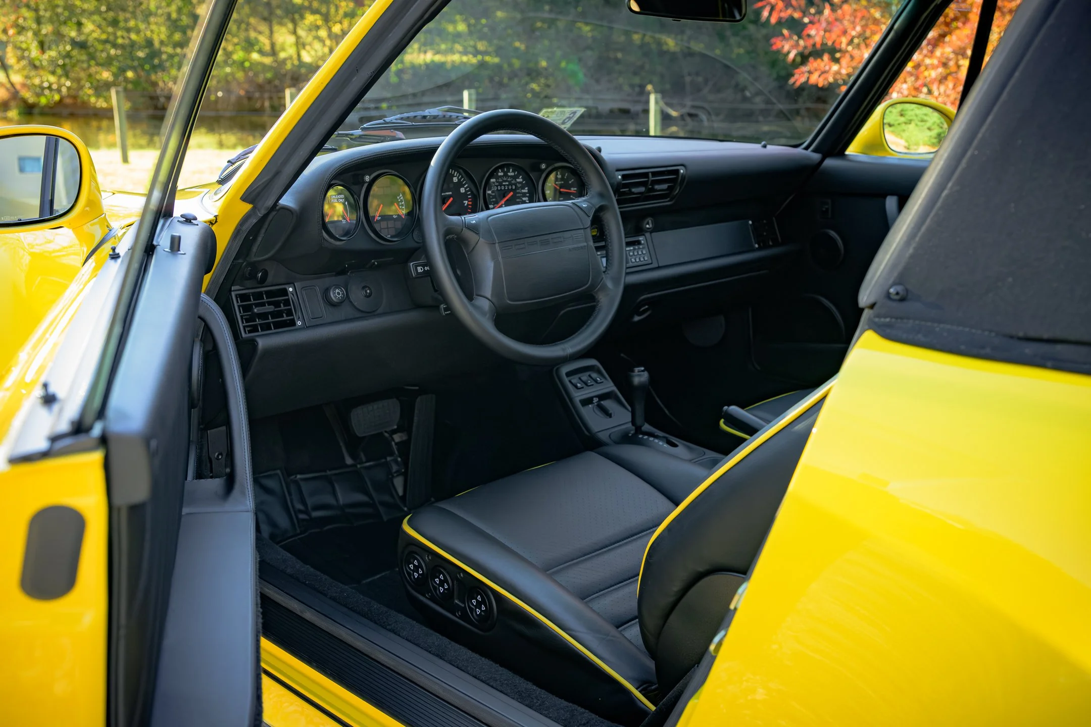 Roadster-158.jpg