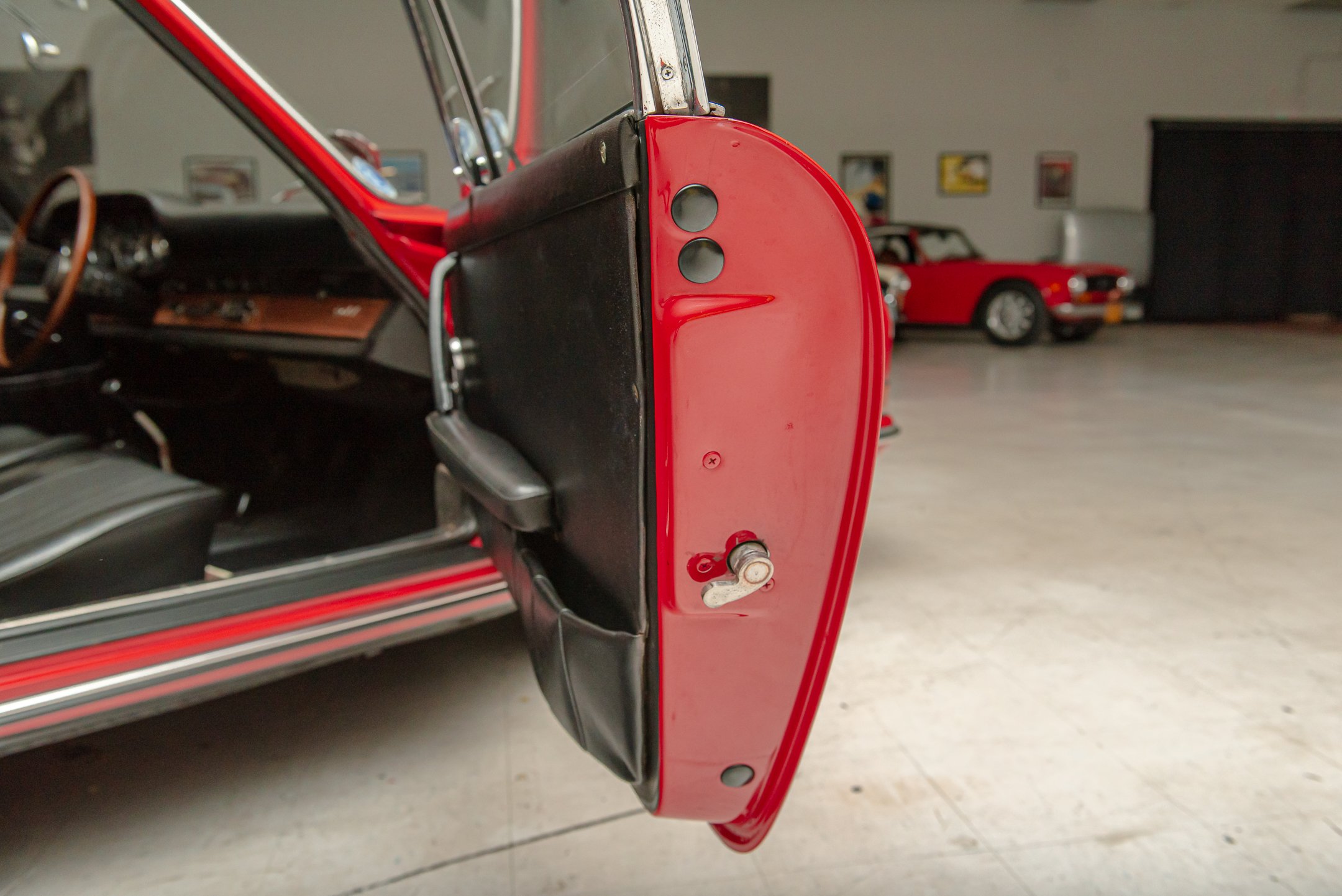 Interior-70.jpg